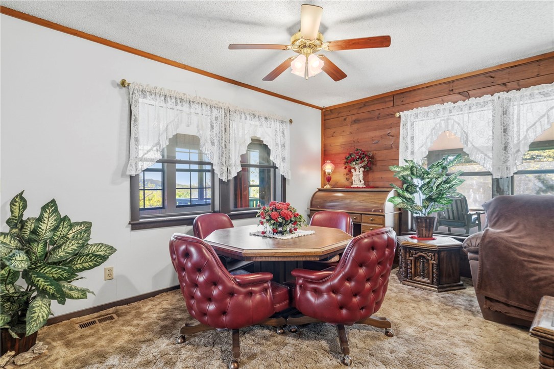 21414 Ridgeview Drive