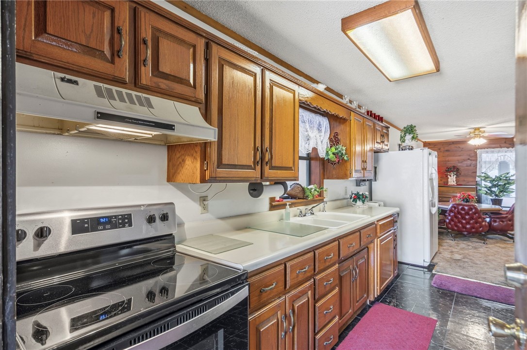 21414 Ridgeview Drive