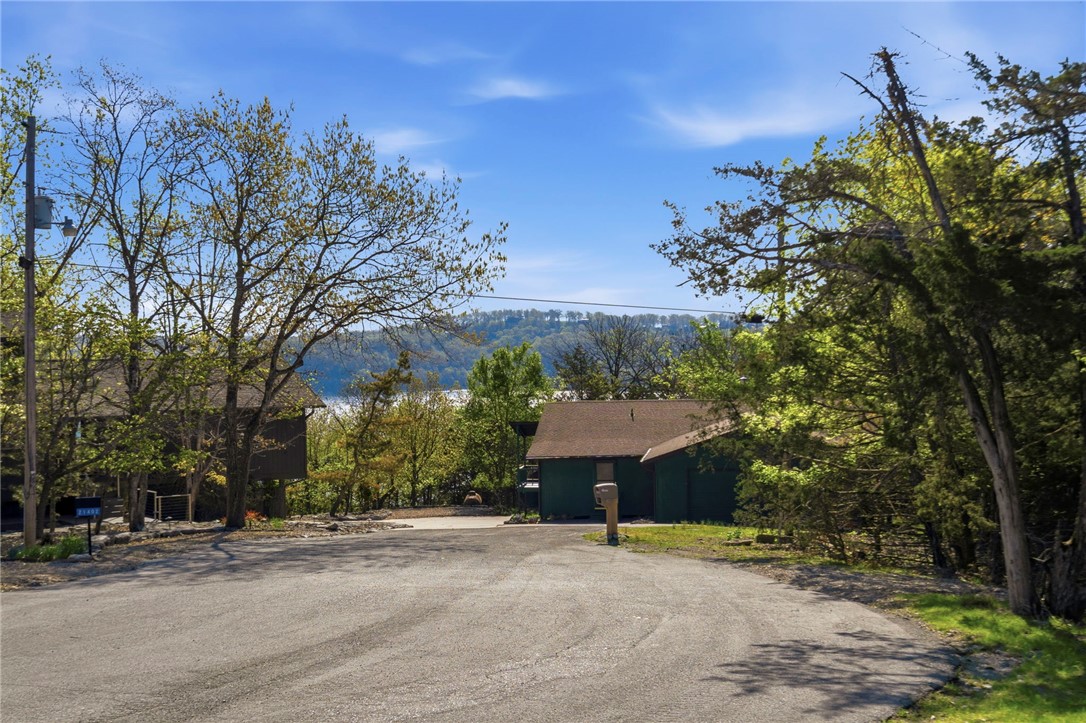 21414 Ridgeview Drive