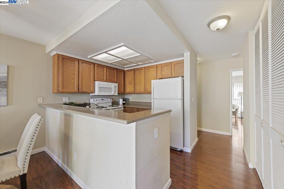 2503 Miramar Ave. # 231