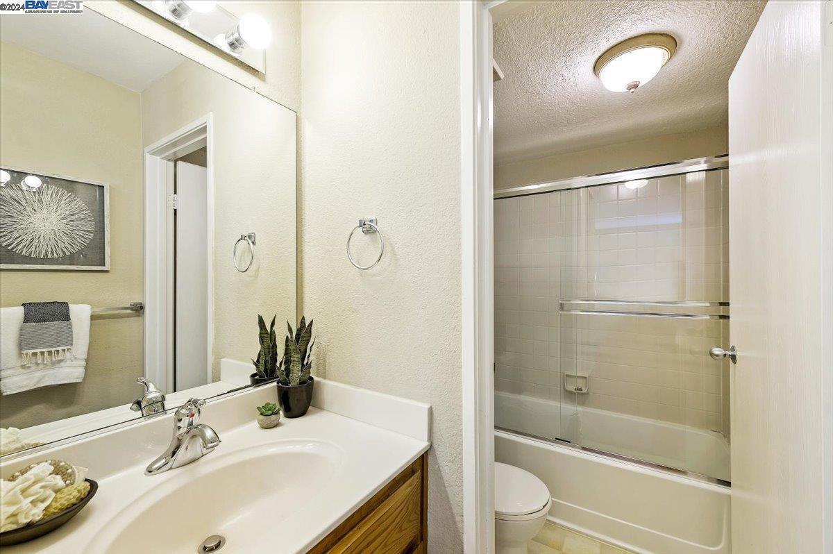 2503 Miramar Ave. # 231