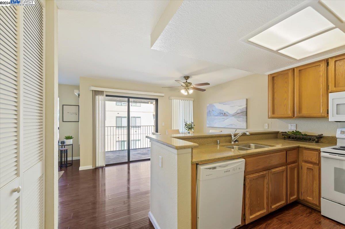 2503 Miramar Ave. # 231