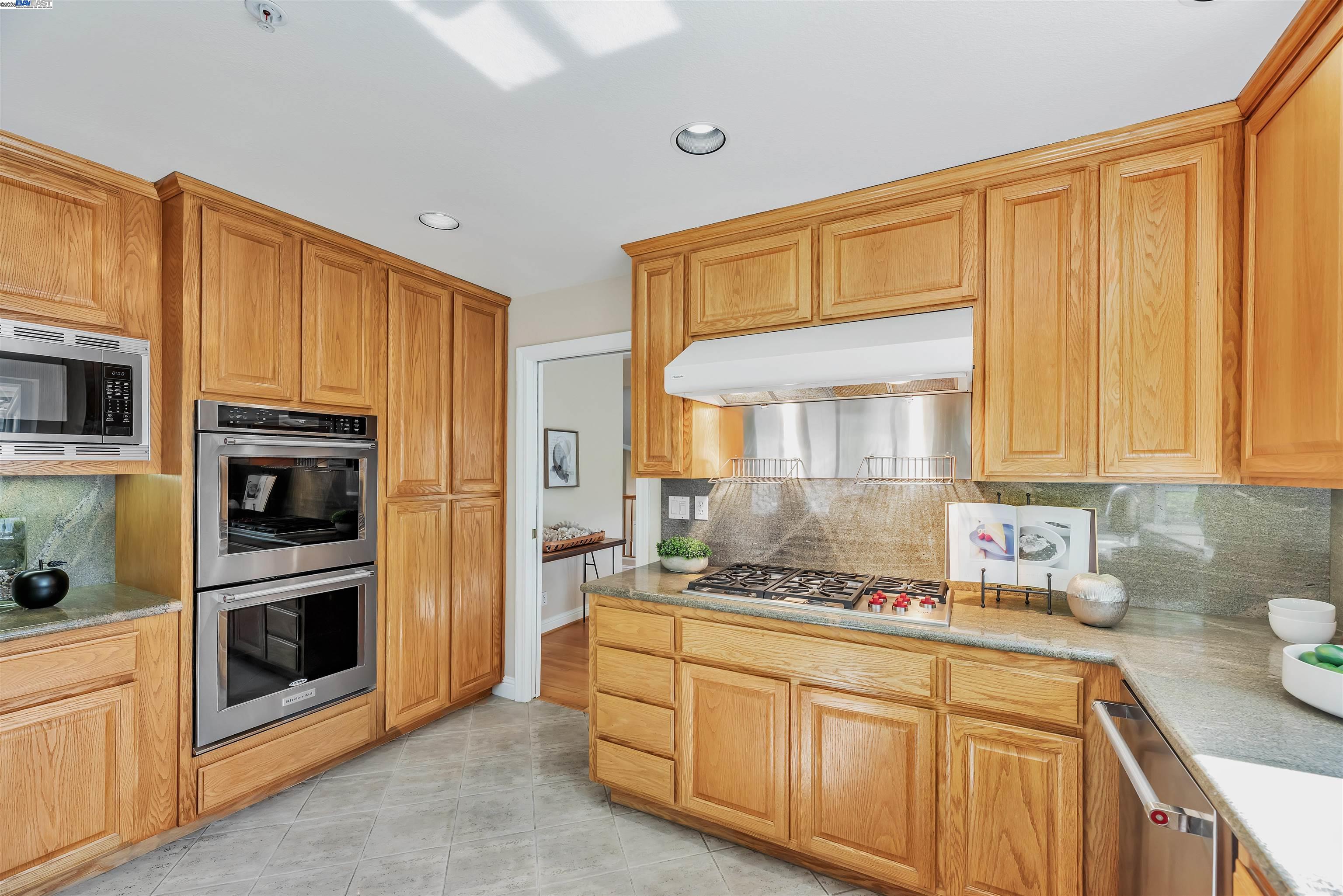 1169 Sunrise Ridge Dr