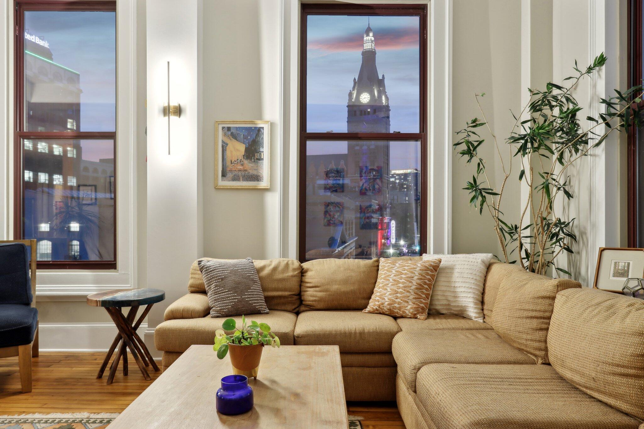 108 W Wells St Unit: 5A