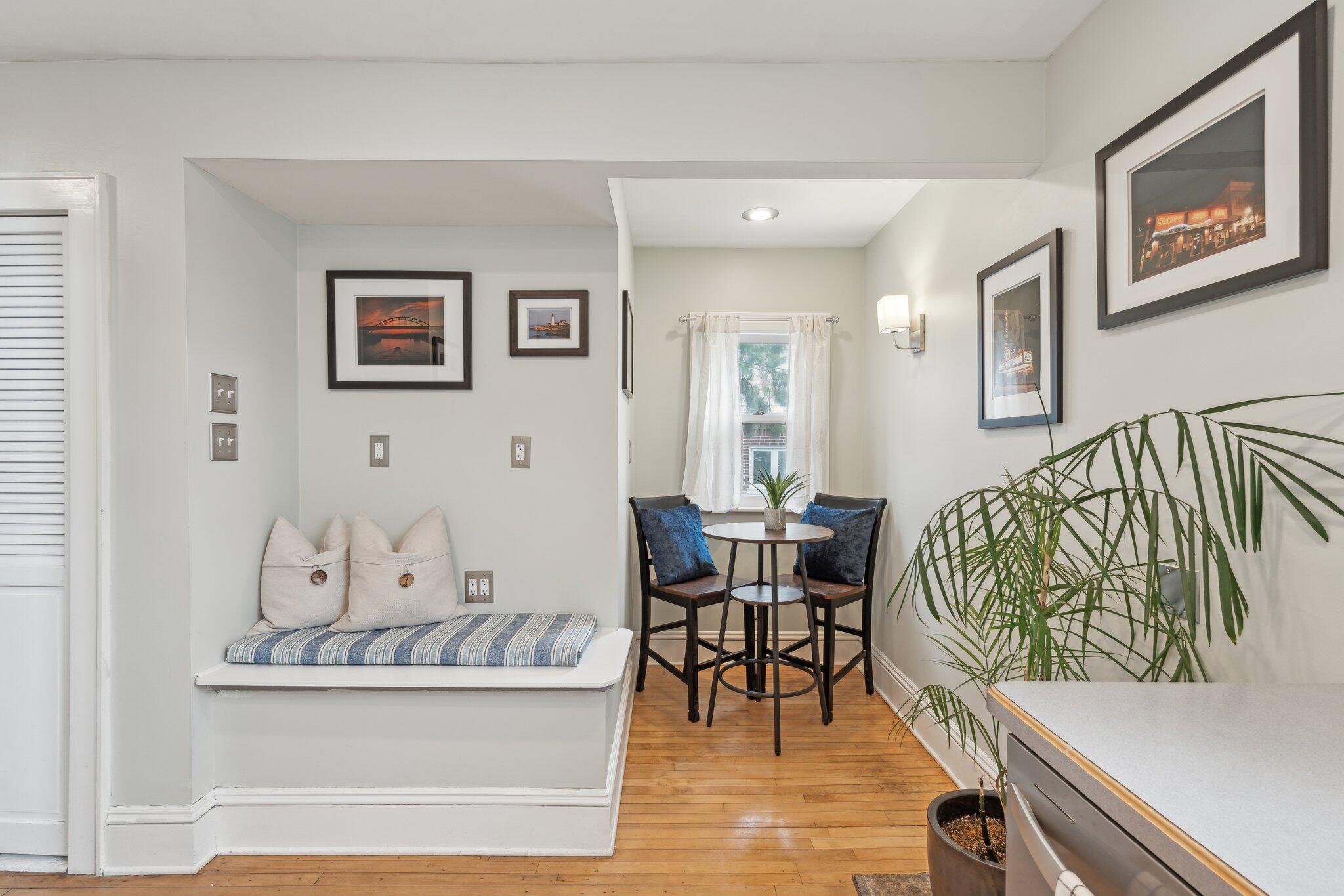 415 E Day Ave