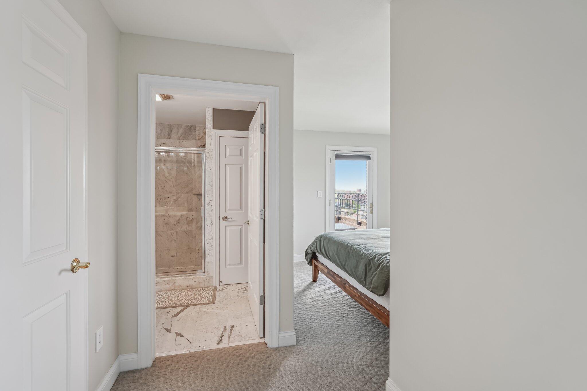 1515 N Van Buren St Unit: 507
