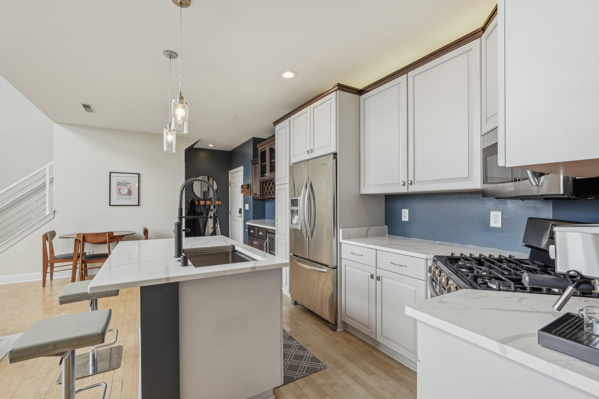 1515 N Van Buren St Unit: 507