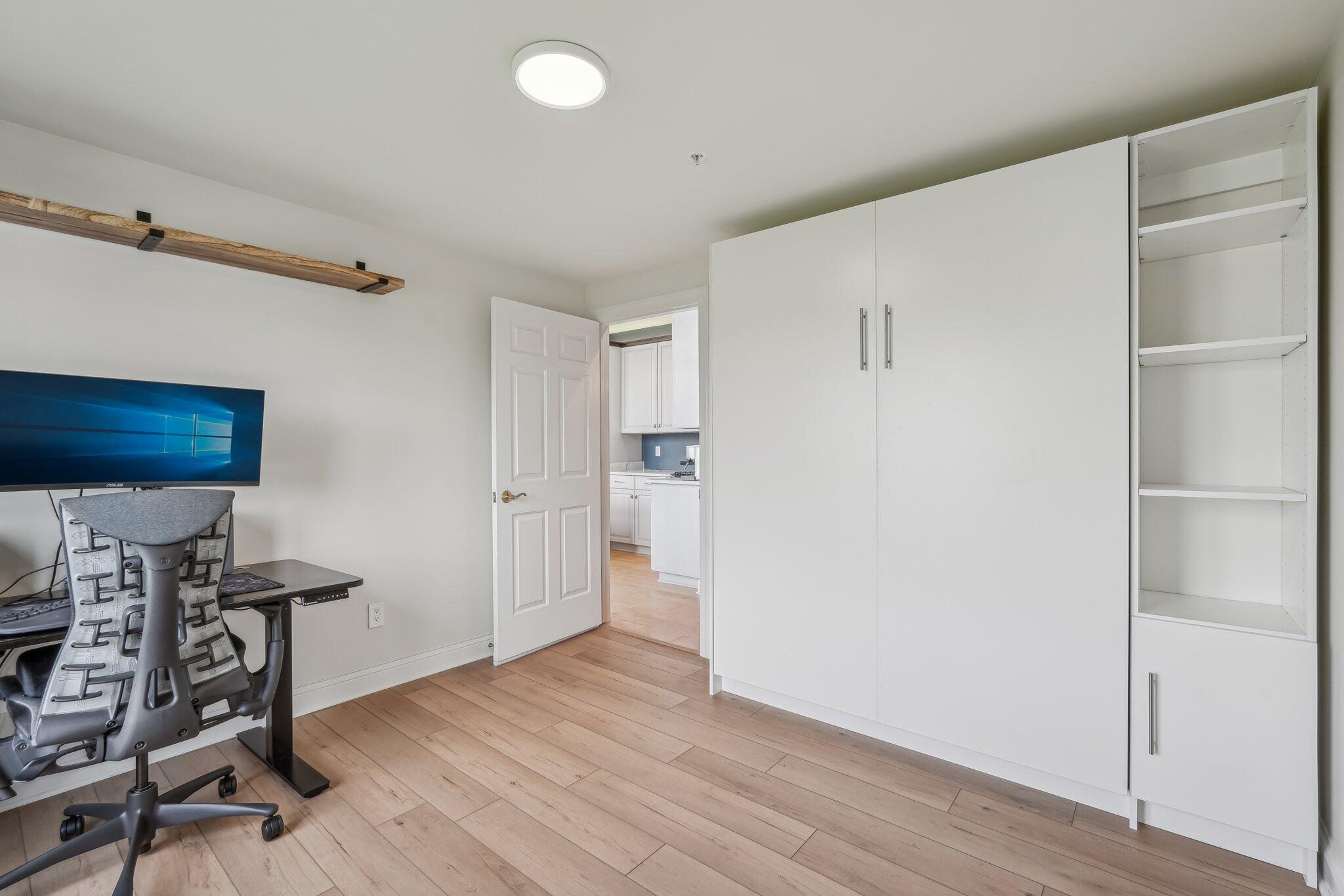 1515 N Van Buren St Unit: 507