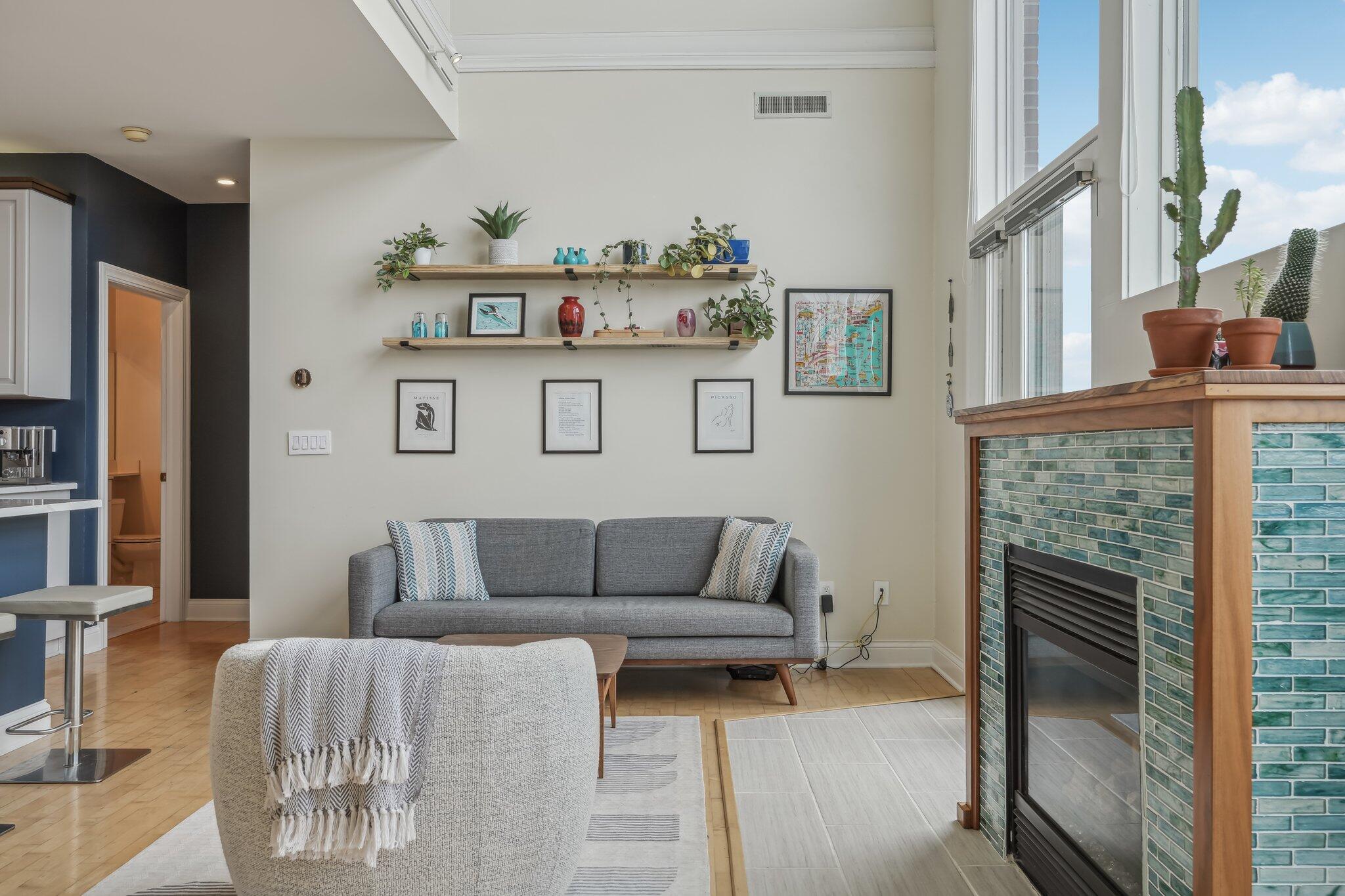1515 N Van Buren St Unit: 507