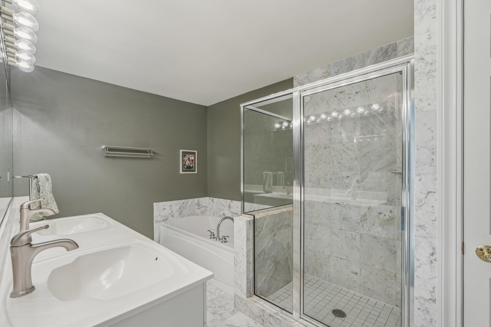 1515 N Van Buren St Unit: 507