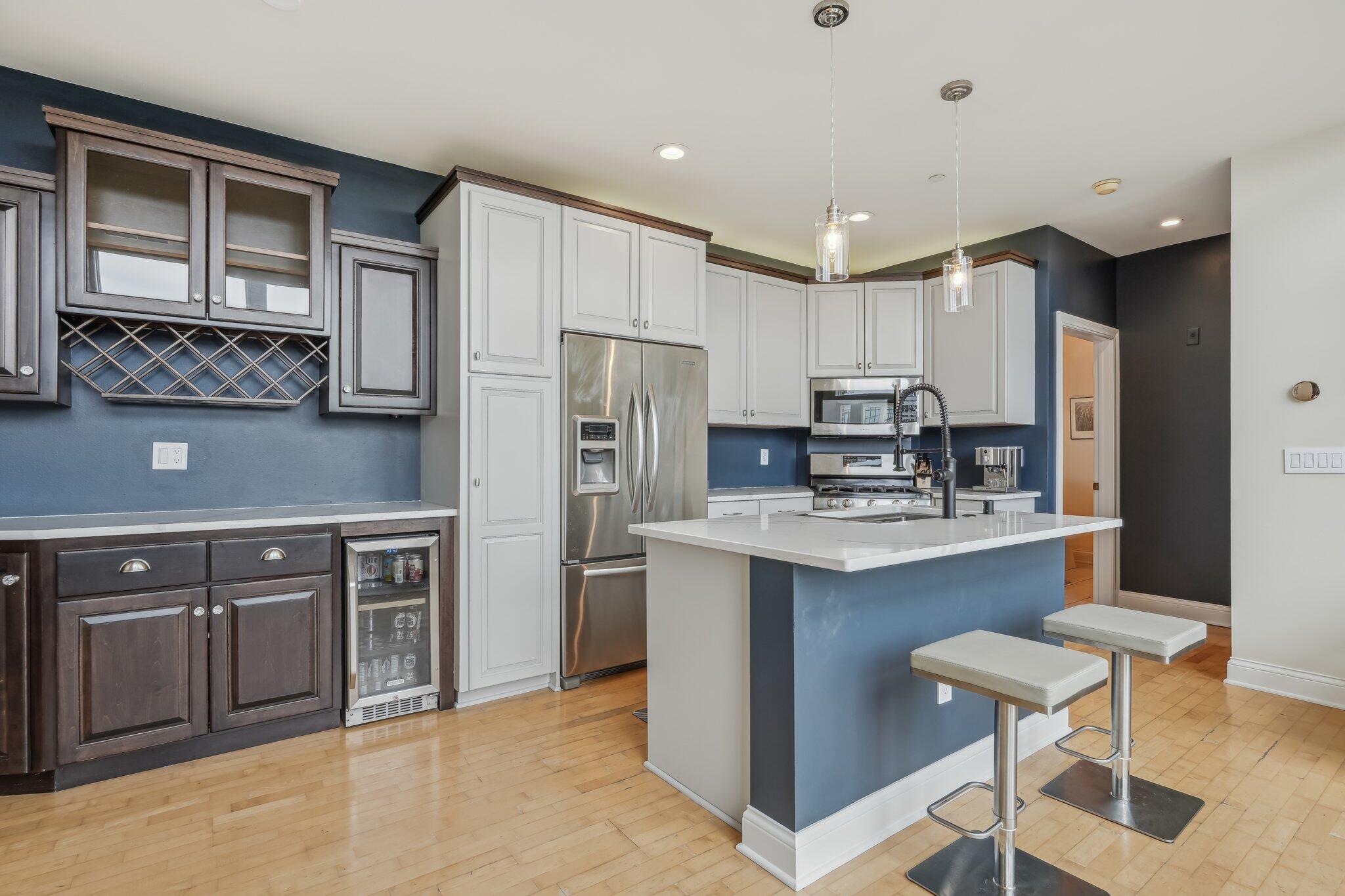 1515 N Van Buren St Unit: 507