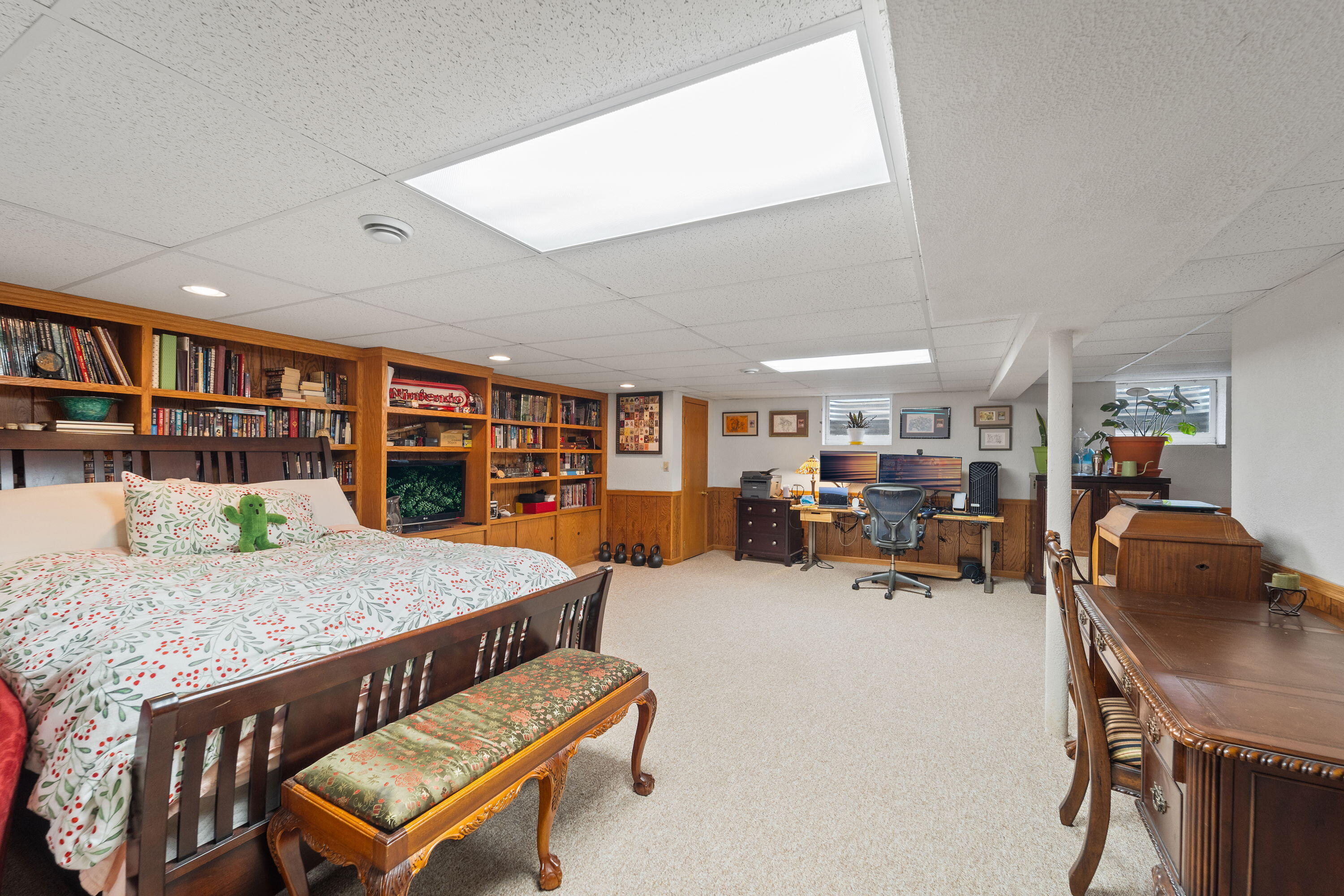 701 W Fairfield Ct