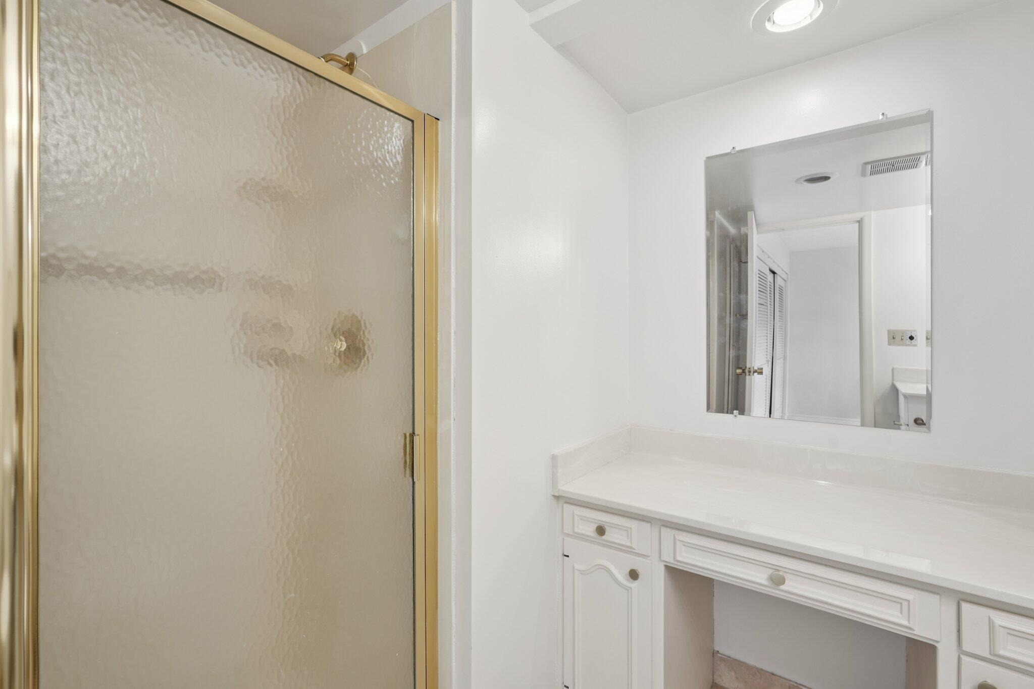 111 11th St Unit: 5BS
