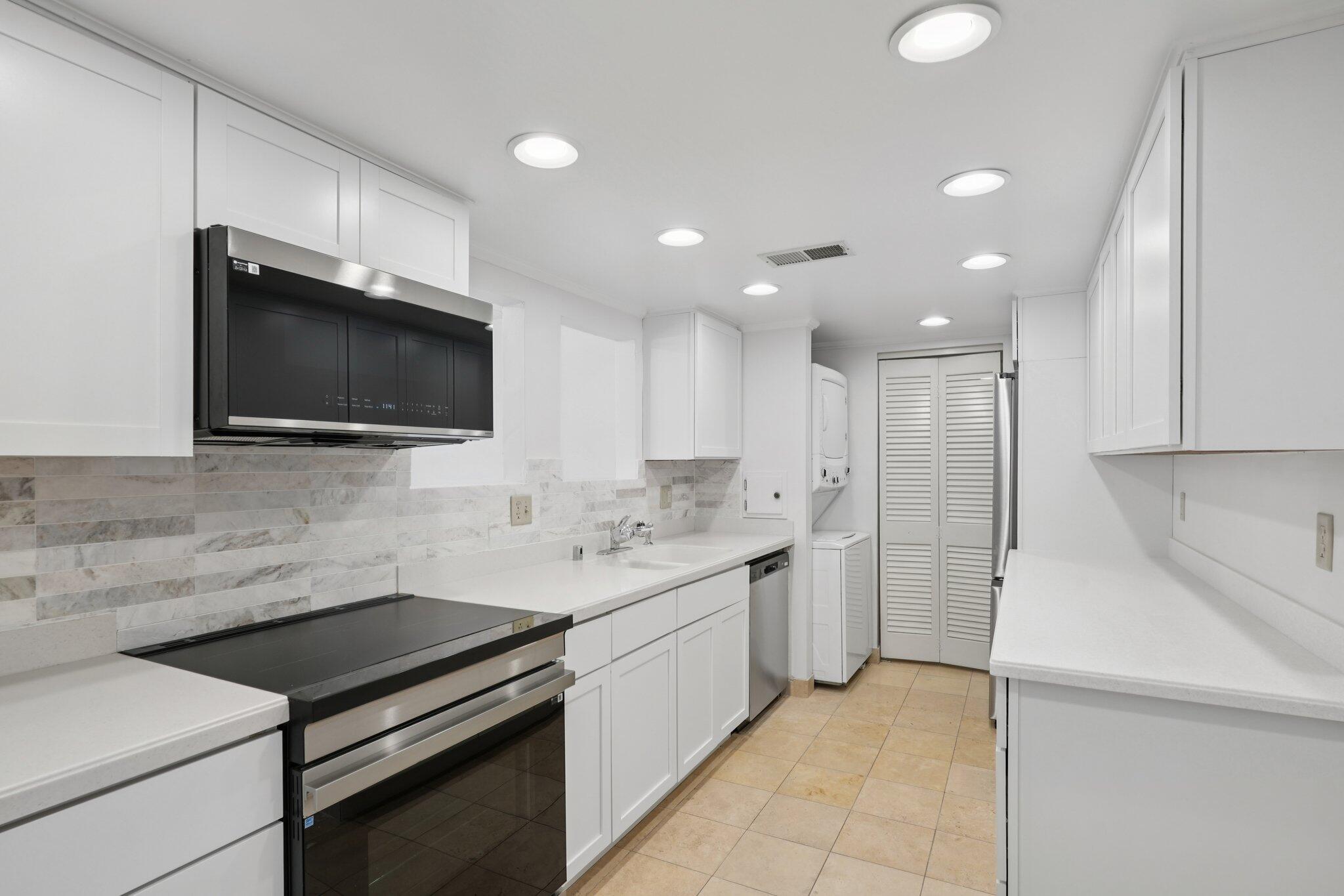 111 11th St Unit: 5BS