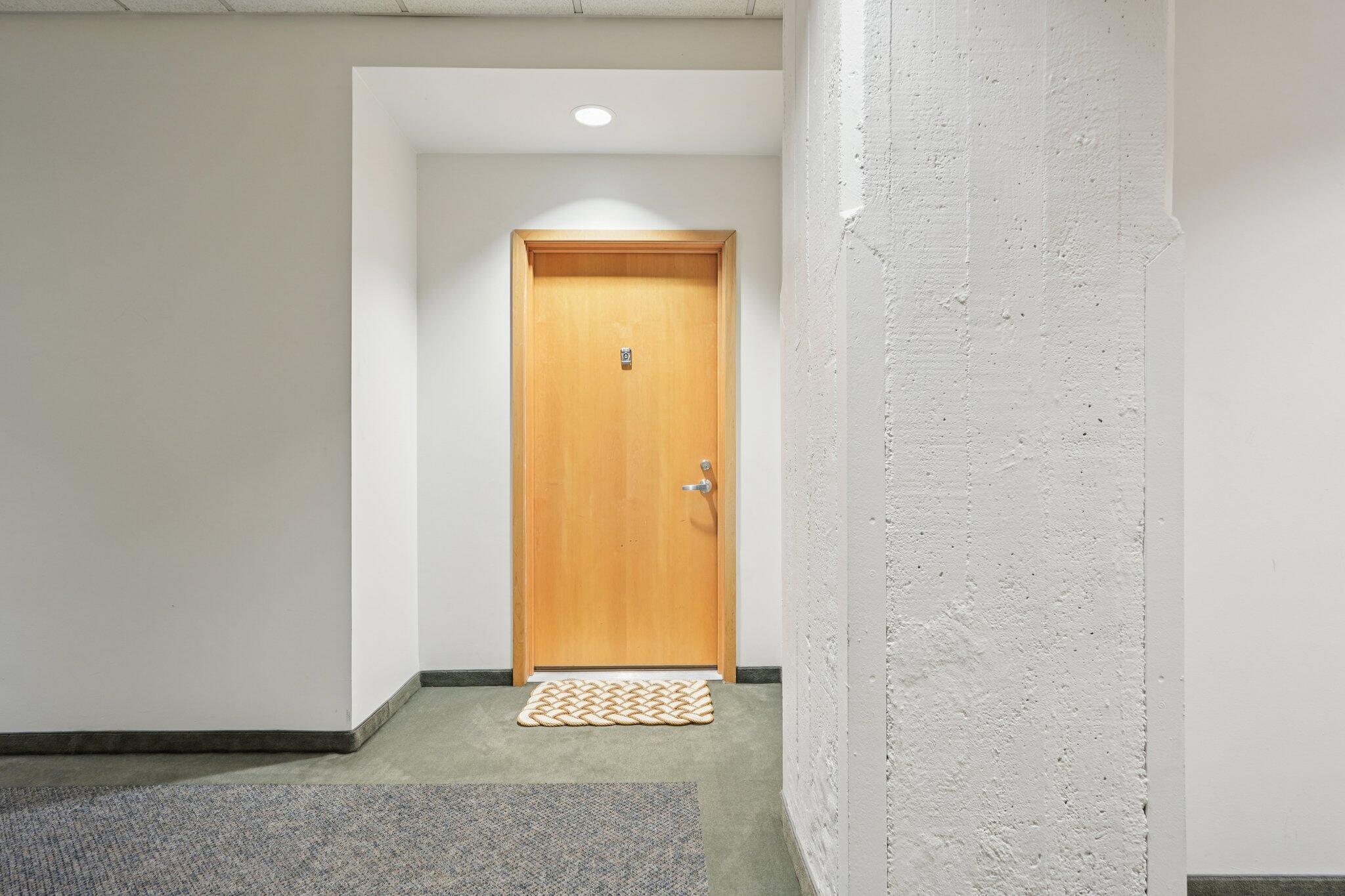 1325 N Van Buren St Unit: 306