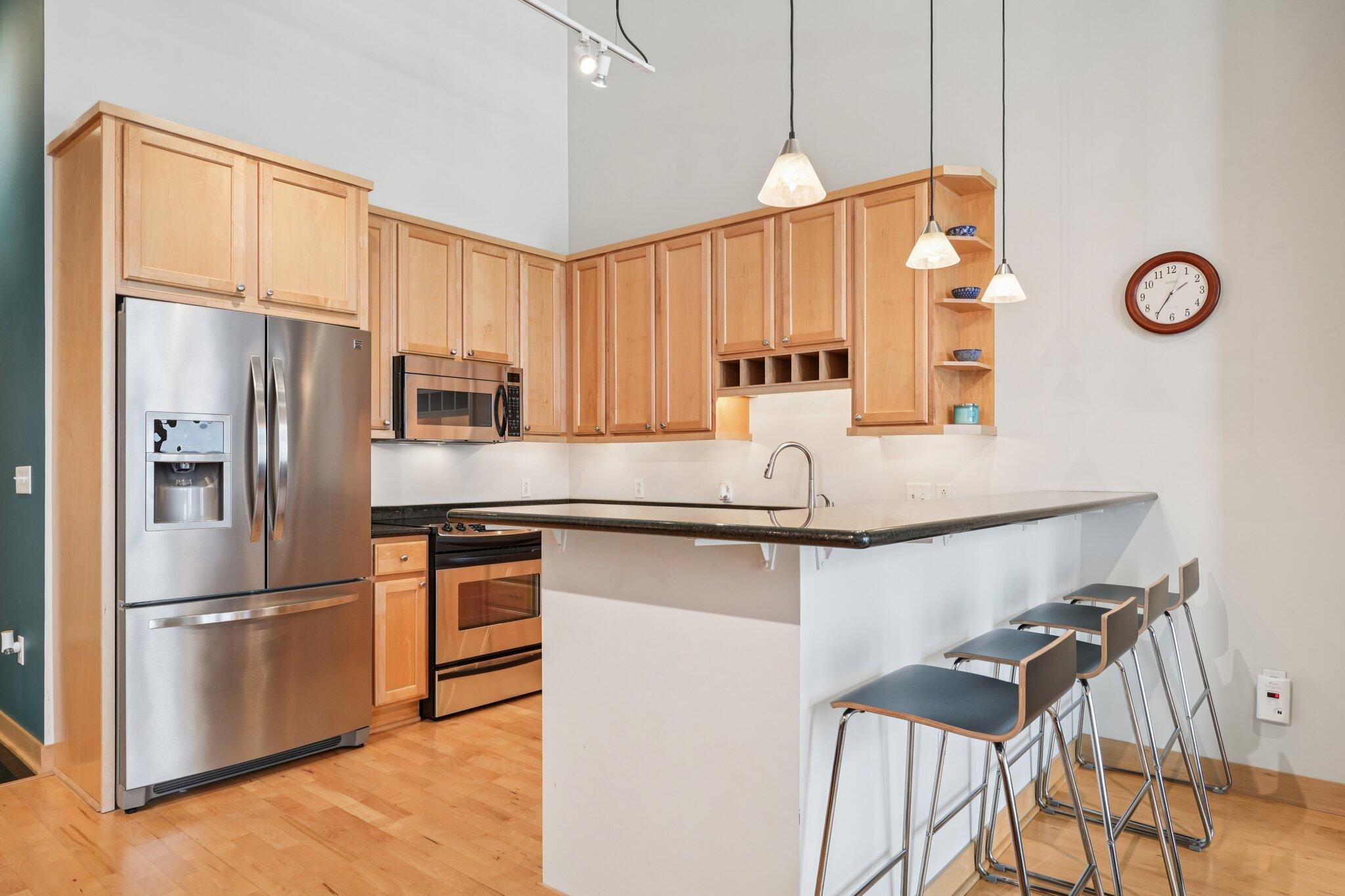 1325 N Van Buren St Unit: 306