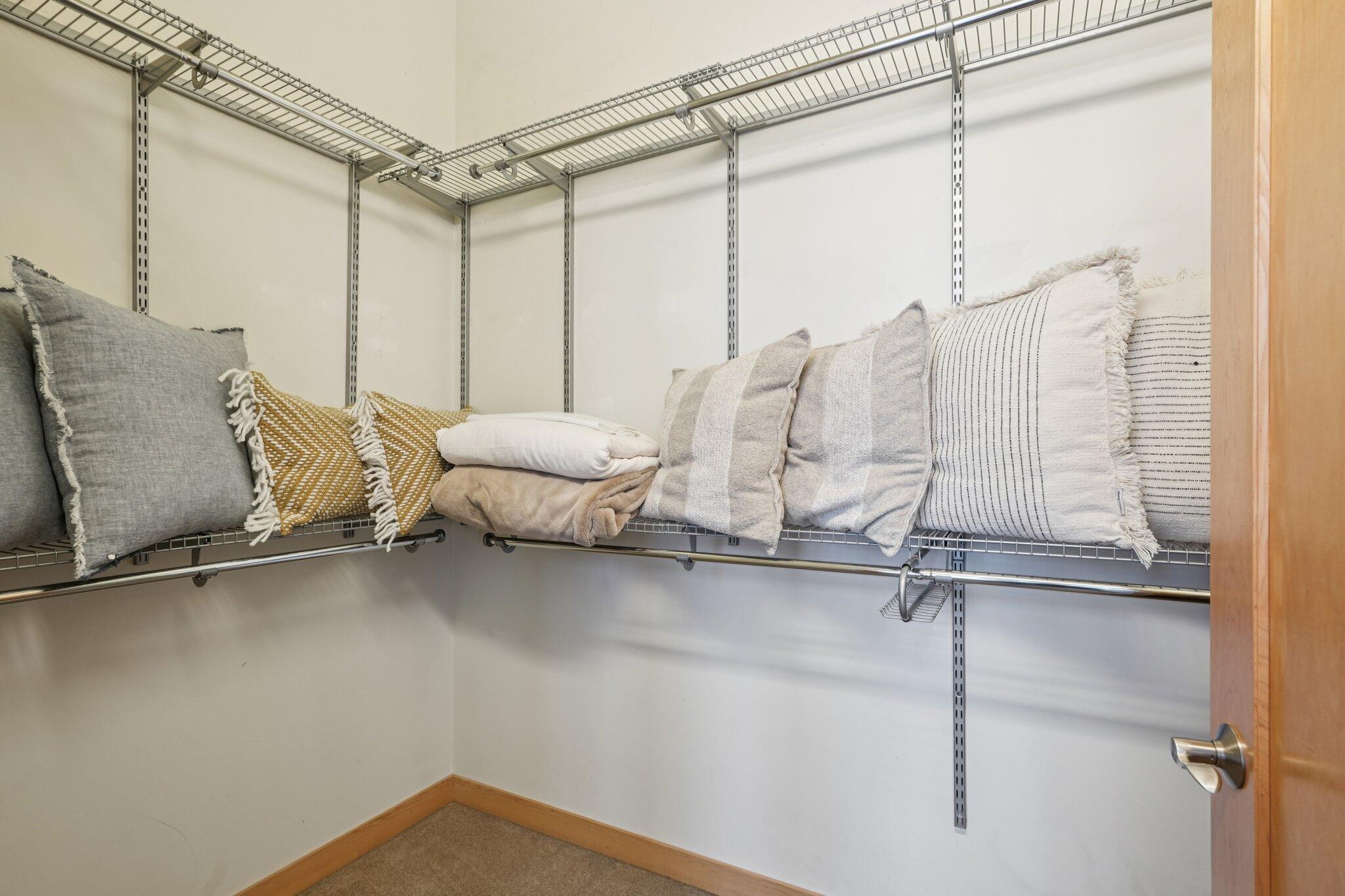 1325 N Van Buren St Unit: 306