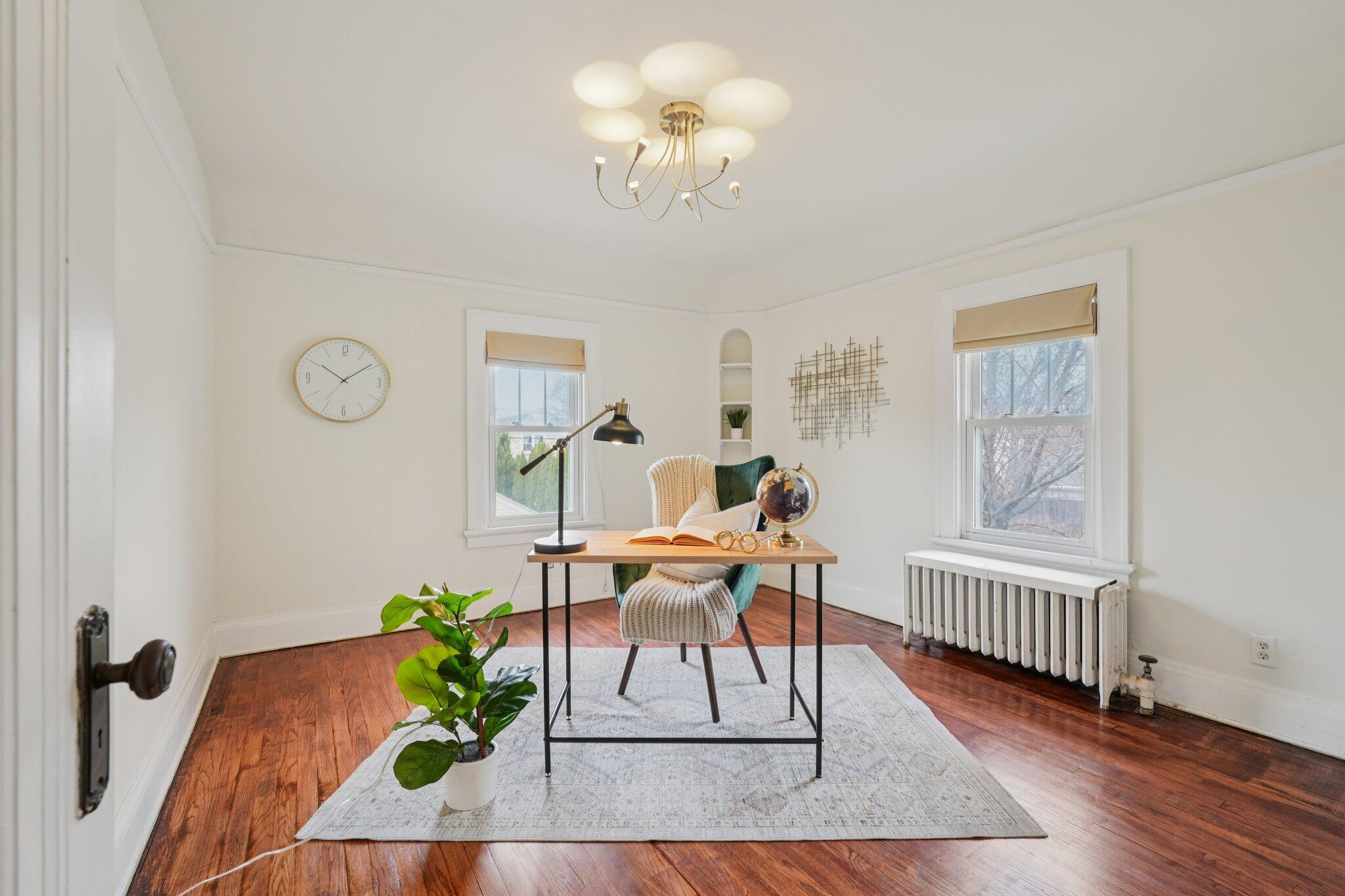 5671 N Bay Ridge Ave