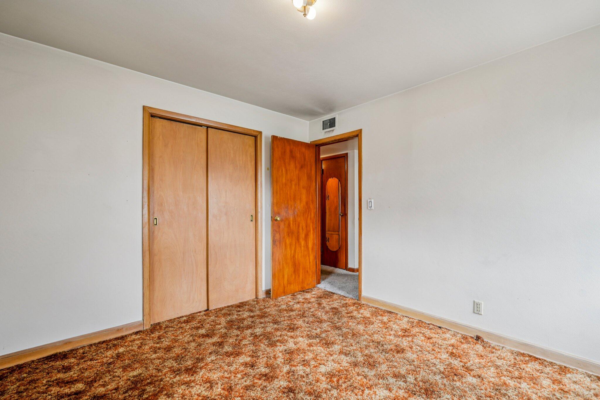 4518 N 68th St