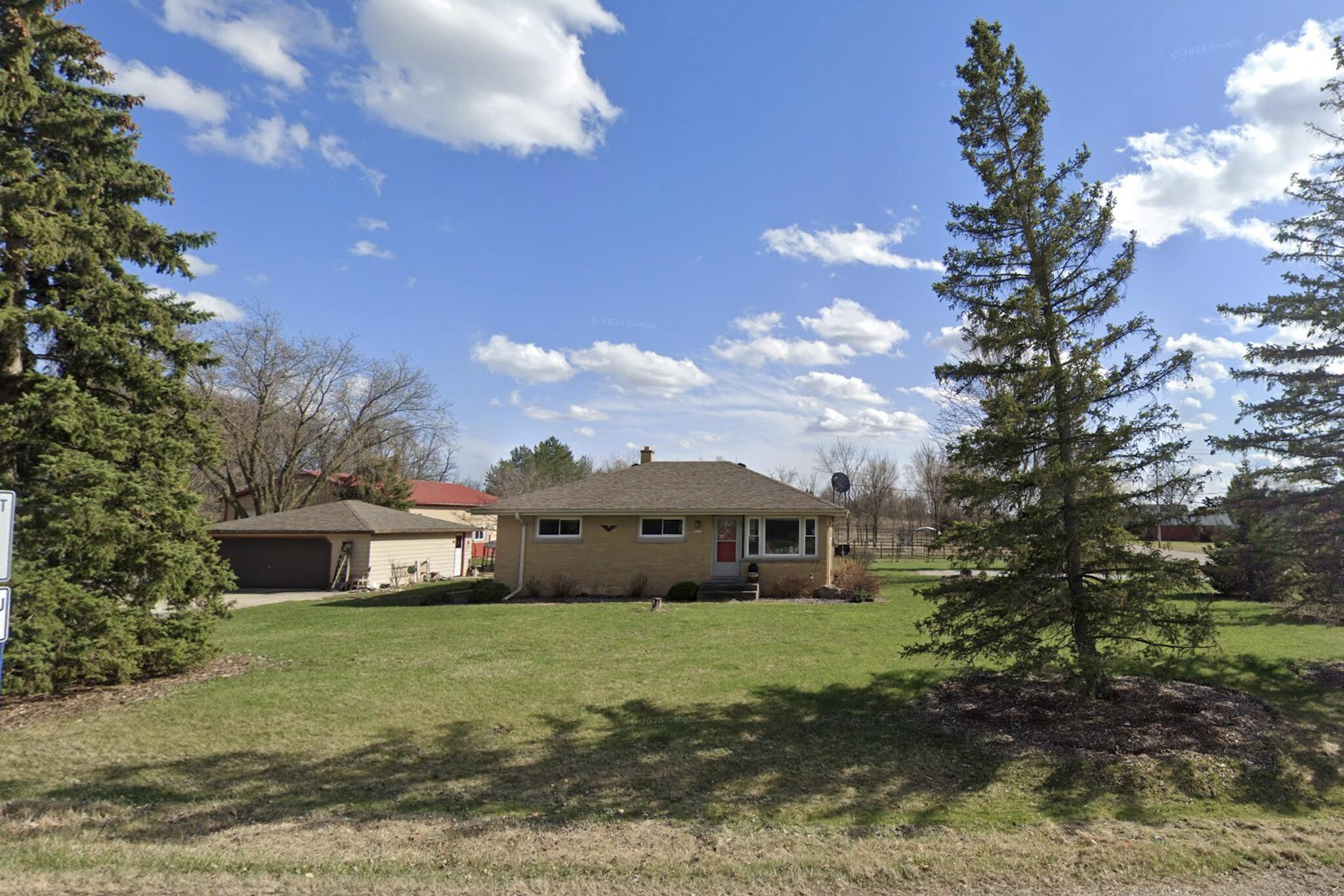 5819 W 8 Mile Rd
