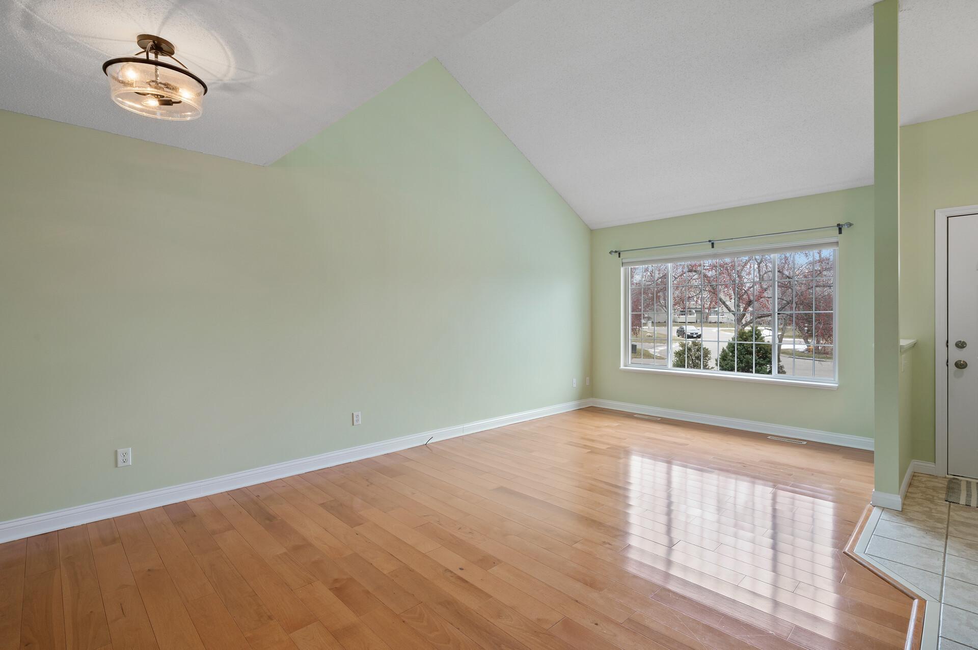 15675 25th Circle N Unit: A