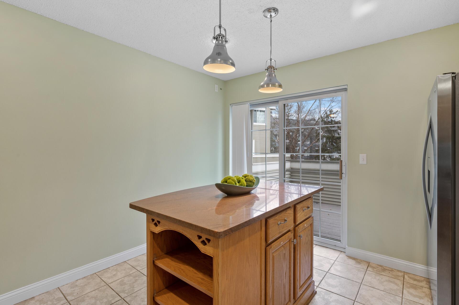 15675 25th Circle N Unit: A