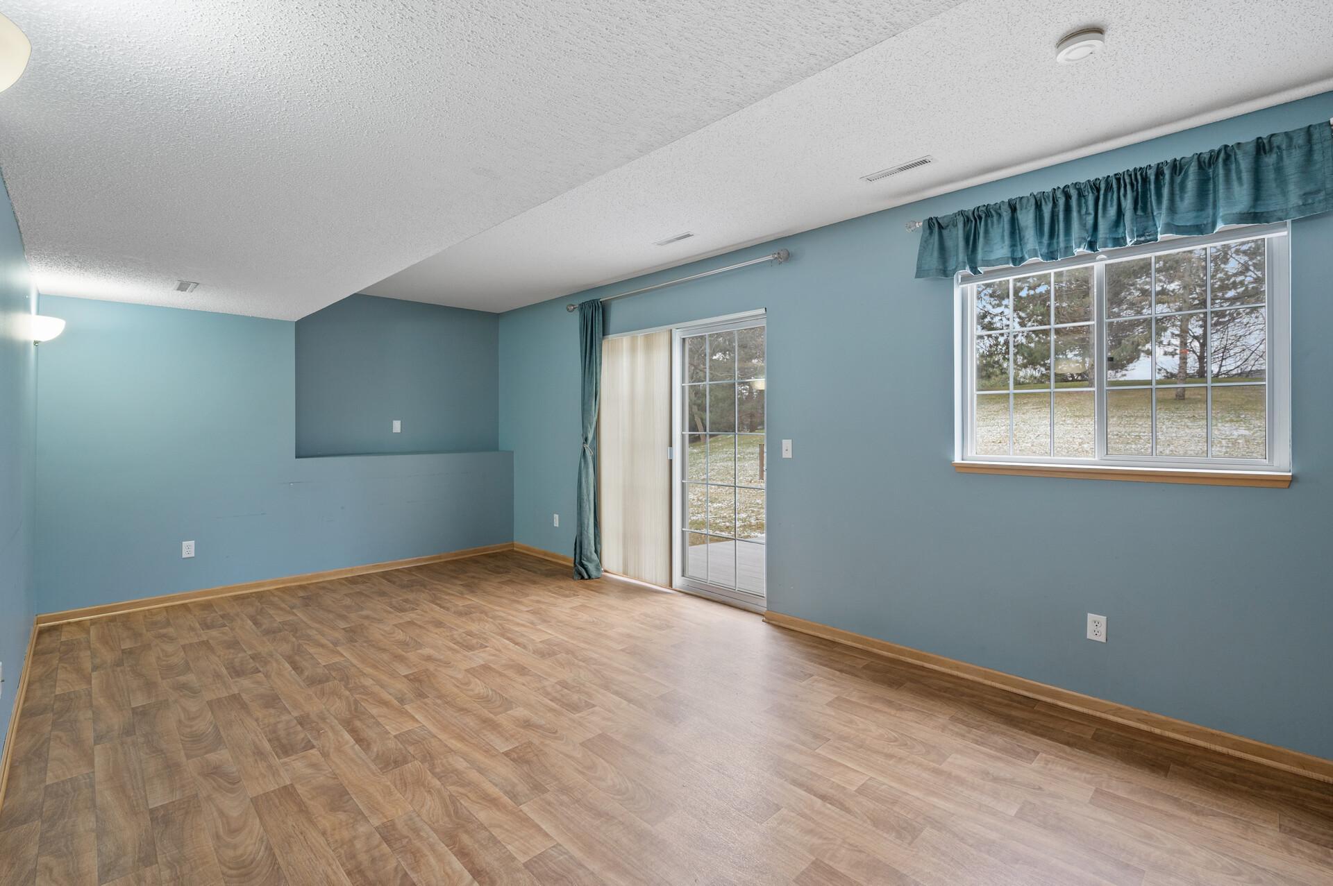 15675 25th Circle N Unit: A