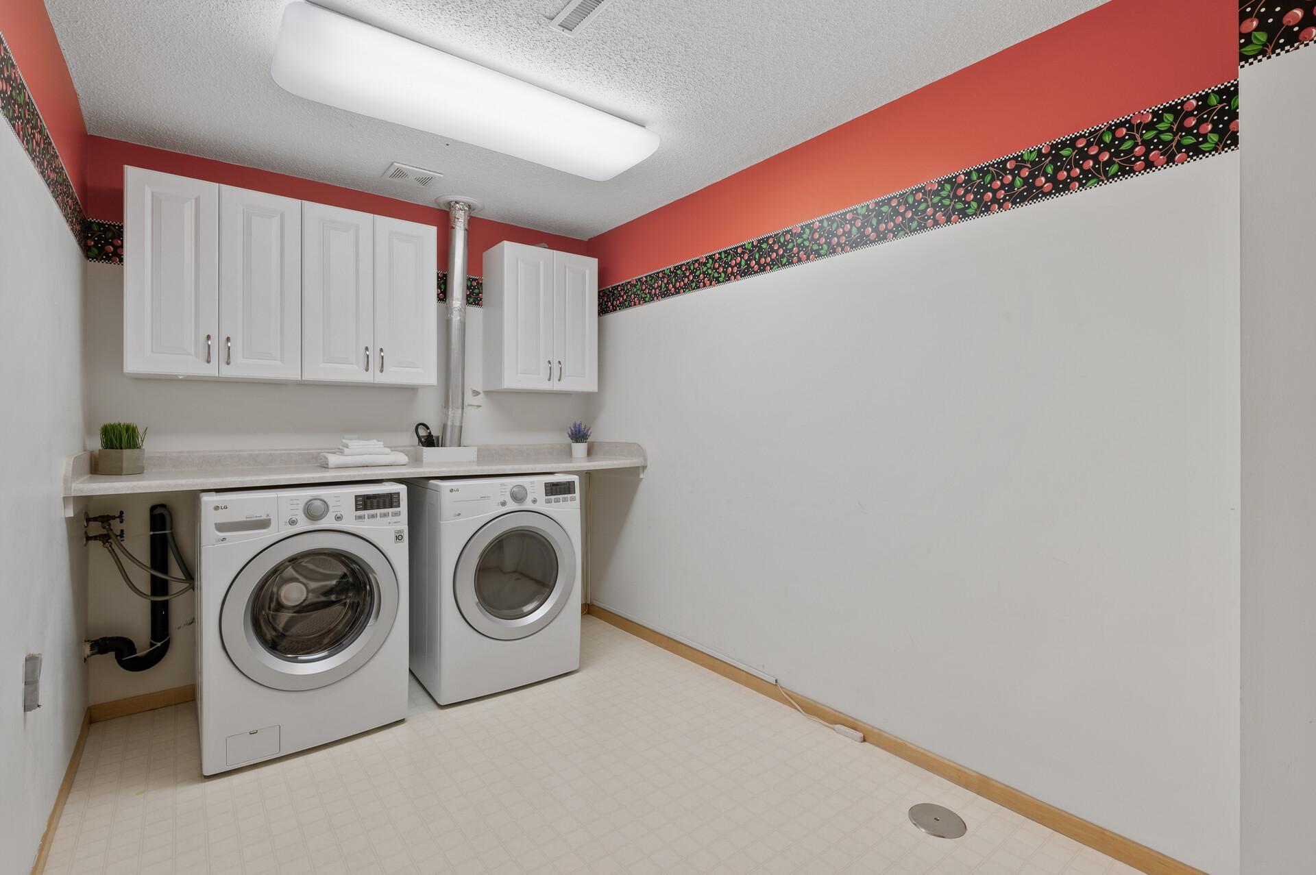 15675 25th Circle N Unit: A