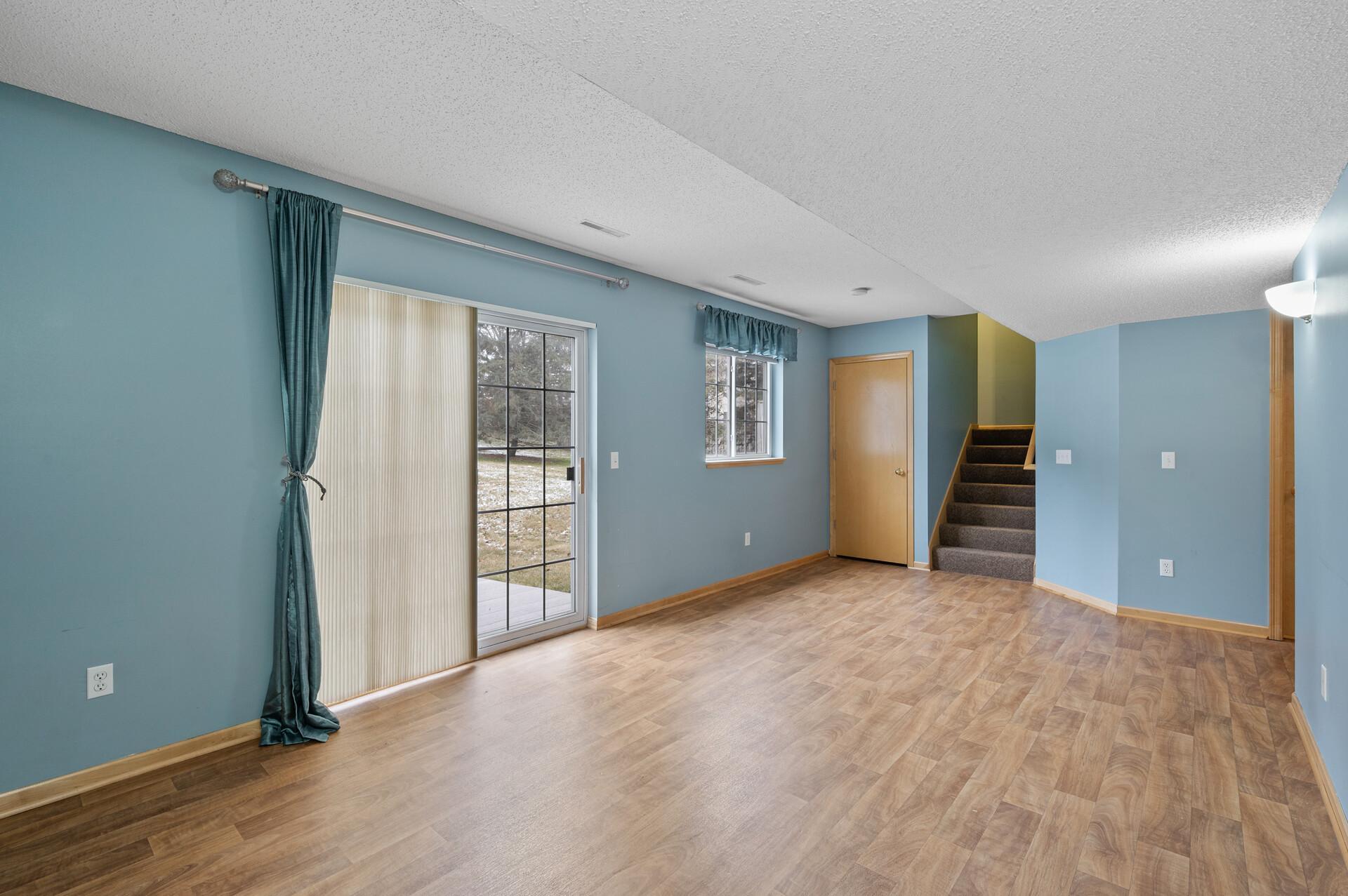 15675 25th Circle N Unit: A