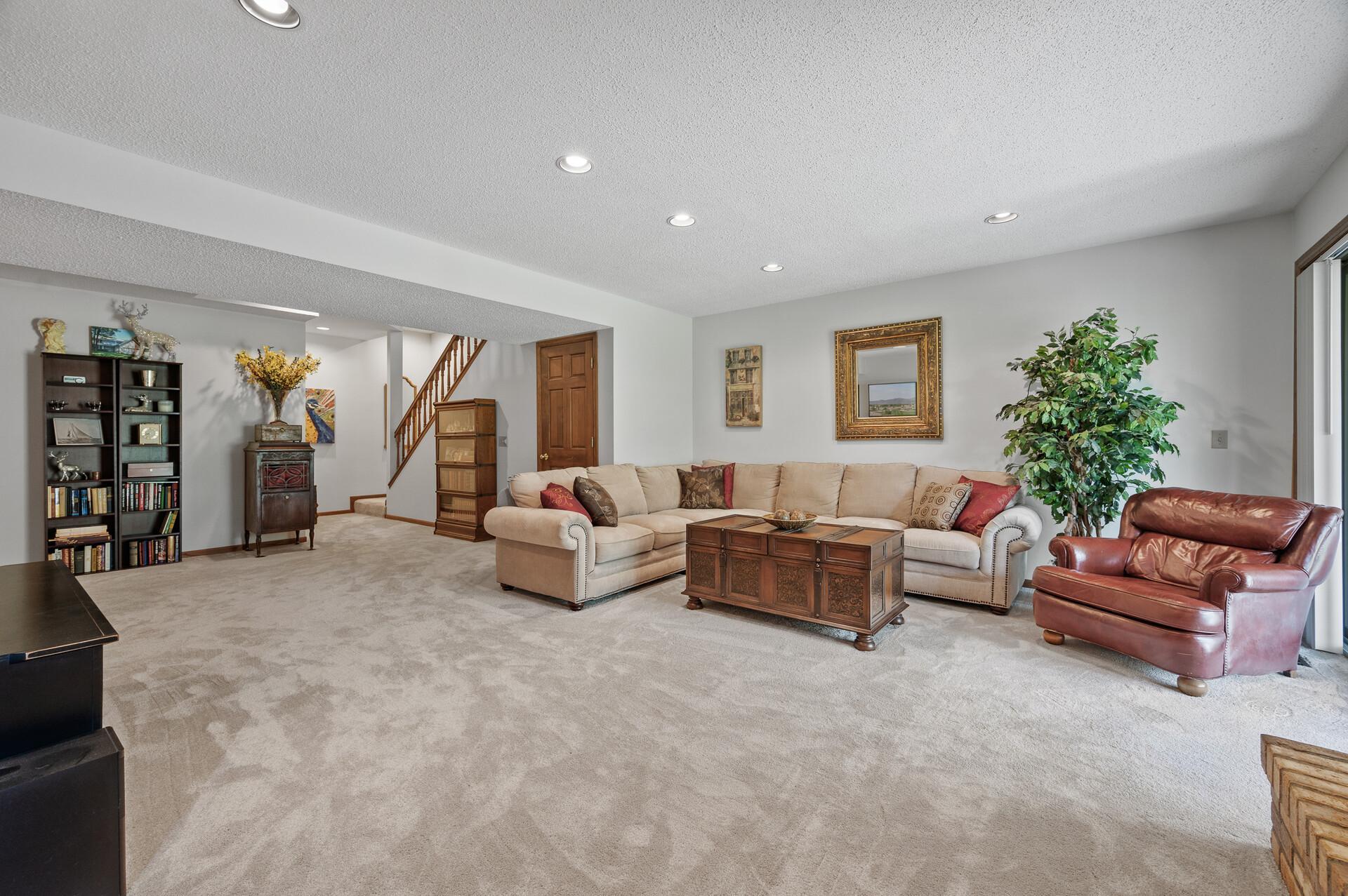 13235 Kerry Lane