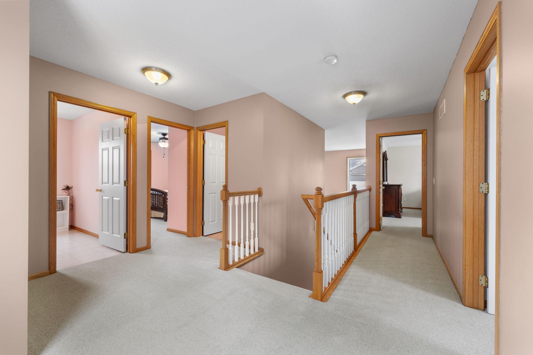 6709 Urbandale Lane N