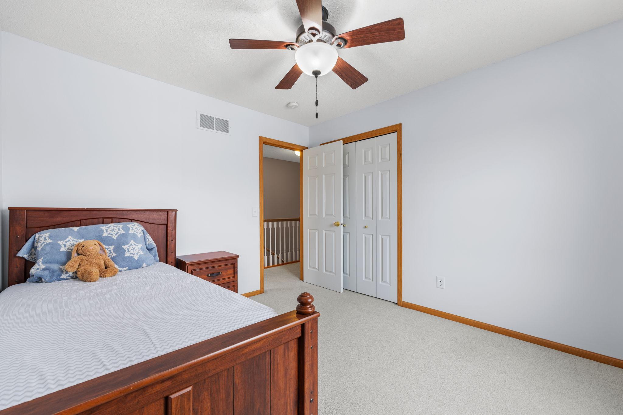 6709 Urbandale Lane N