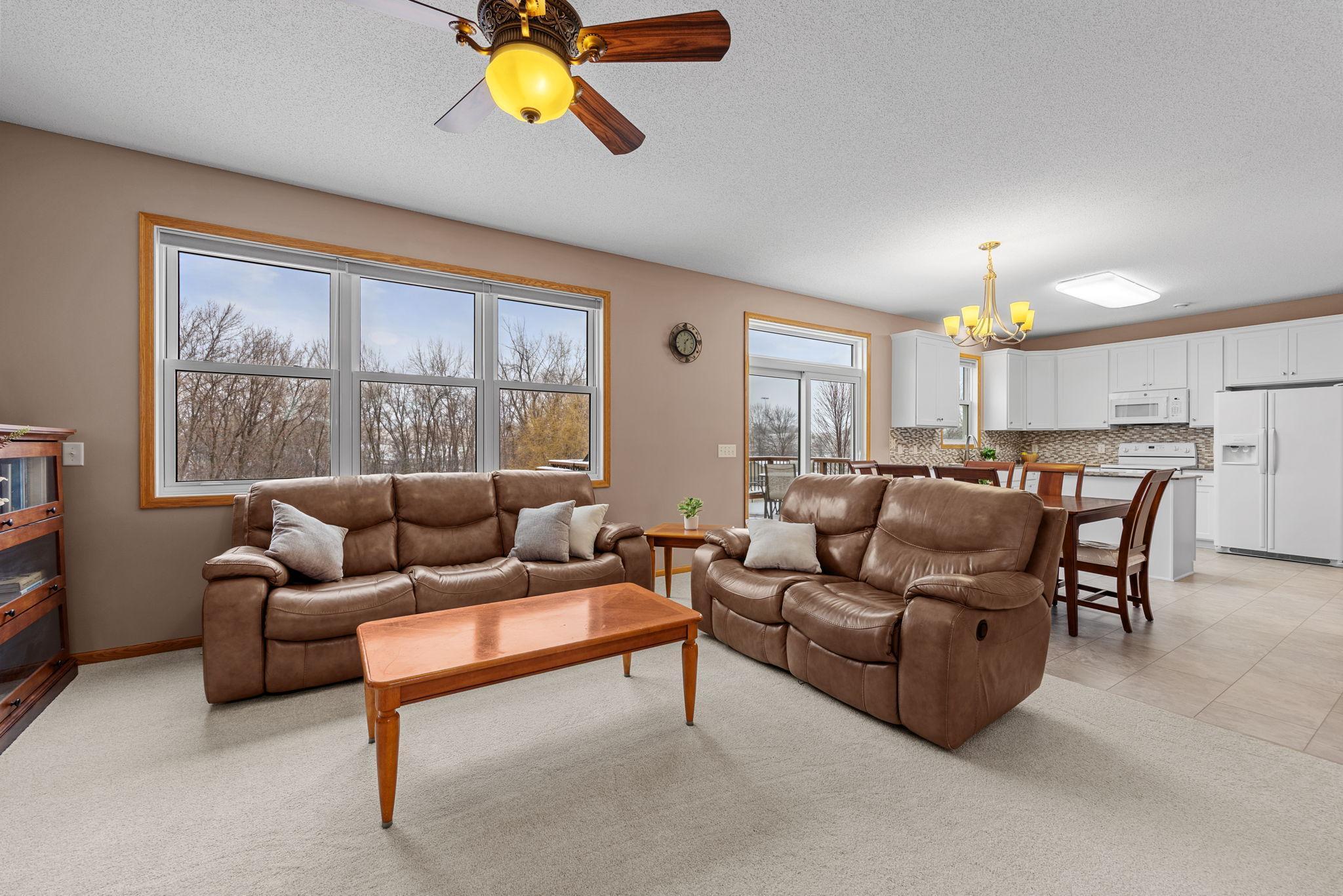 6709 Urbandale Lane N