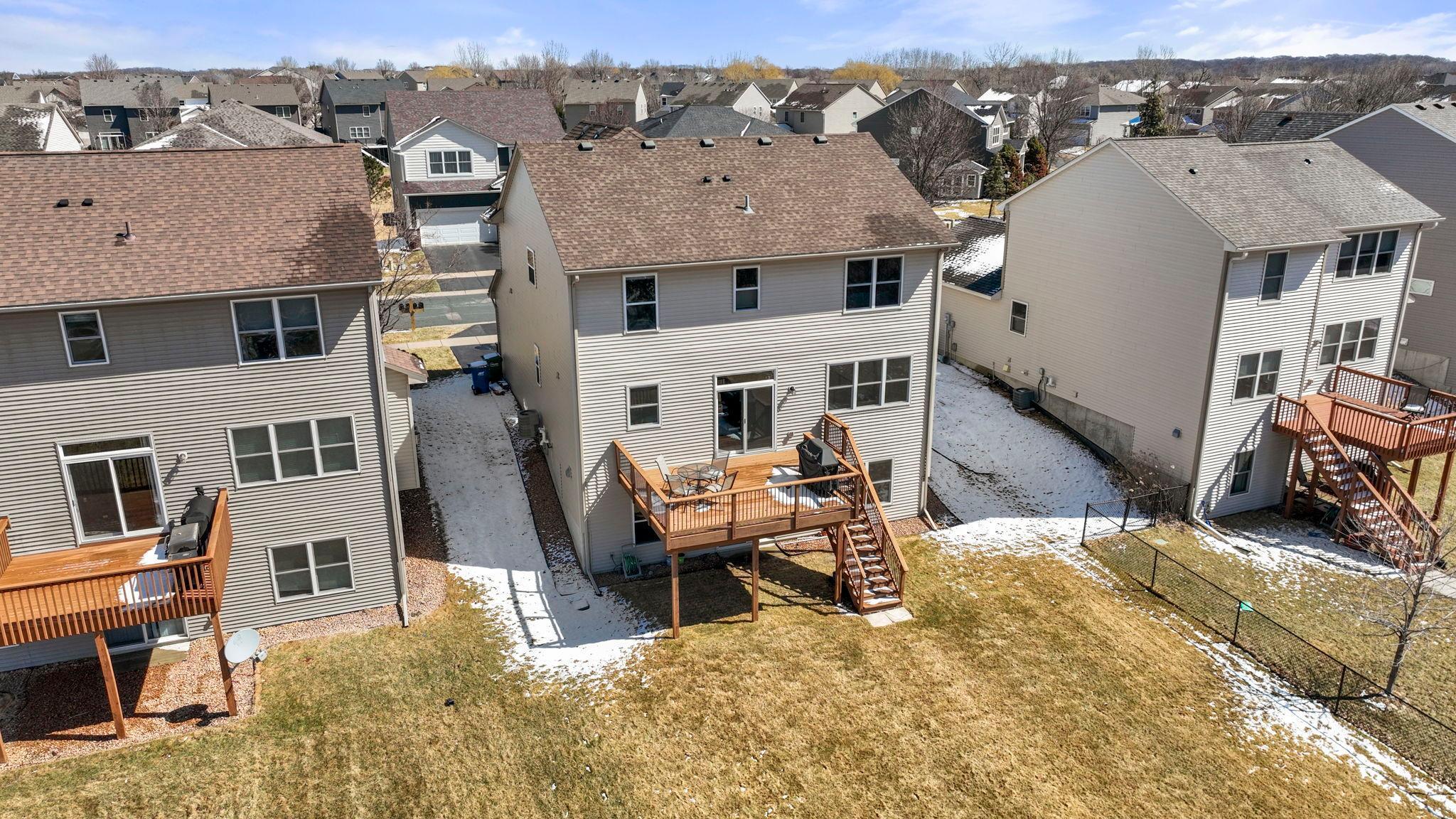 6709 Urbandale Lane N