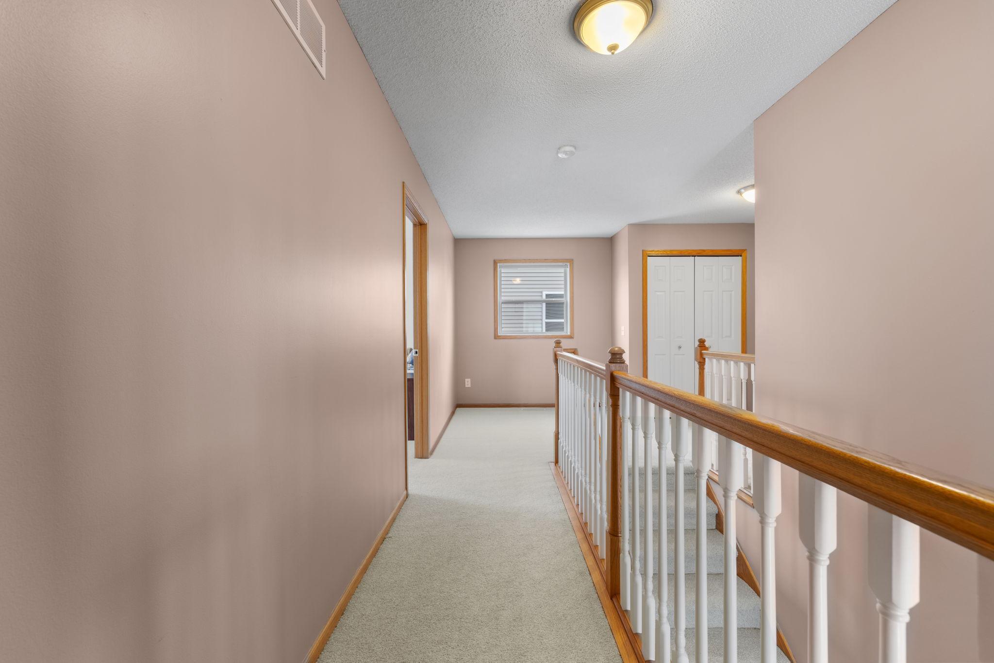 6709 Urbandale Lane N