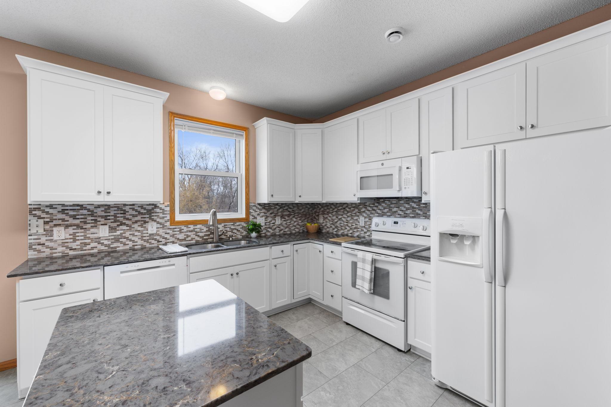 6709 Urbandale Lane N