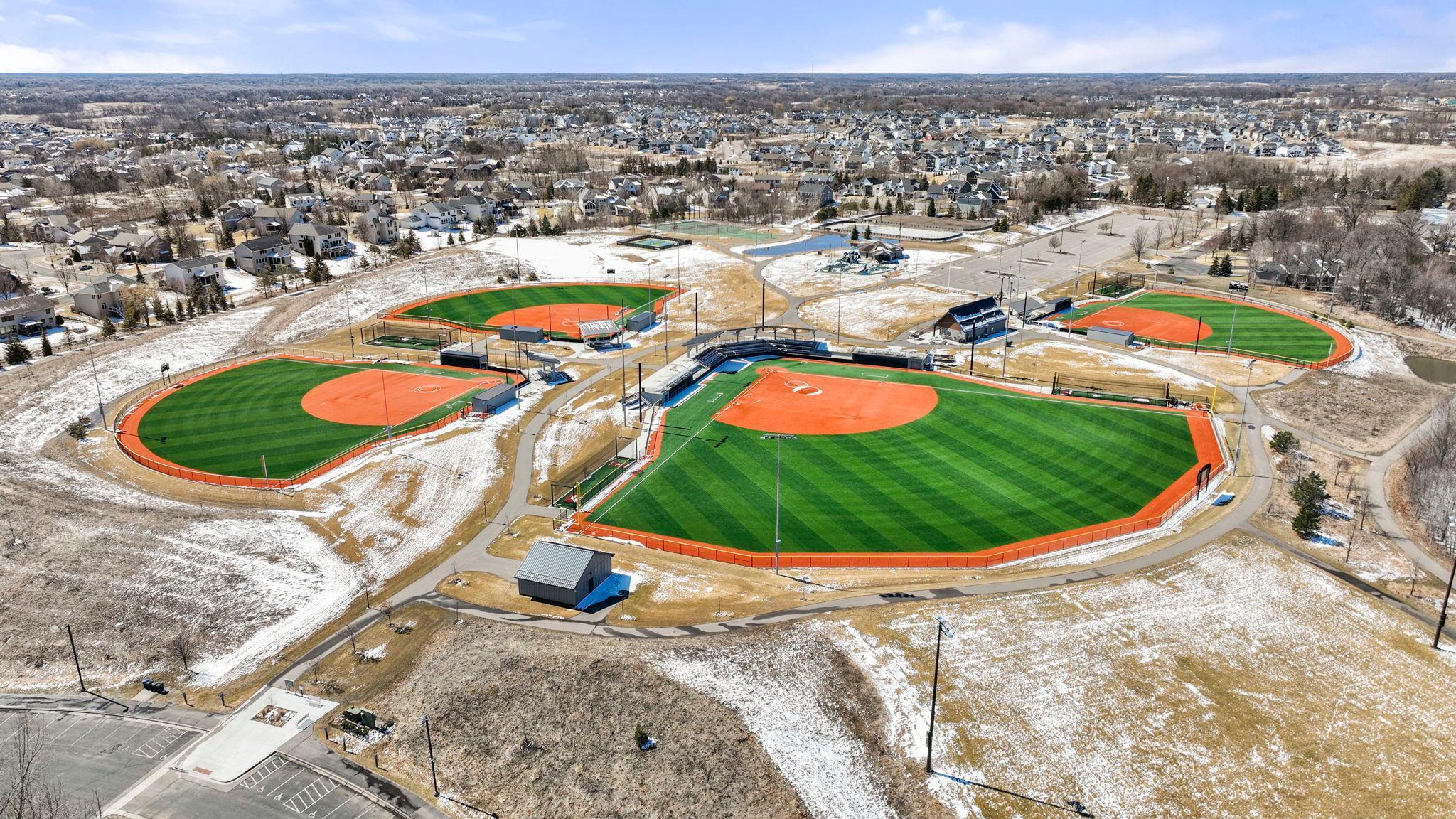 6709 Urbandale Lane N