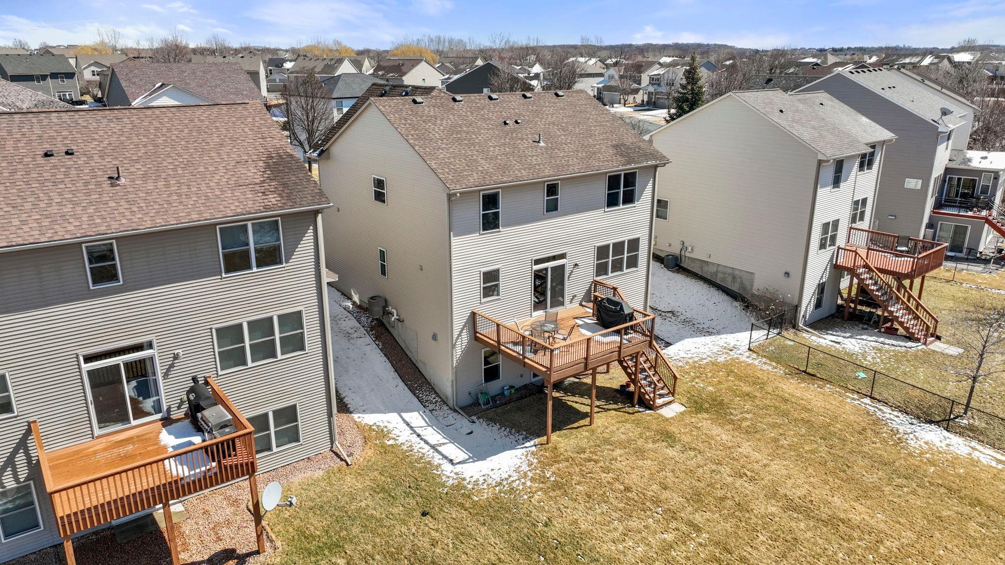 6709 Urbandale Lane N