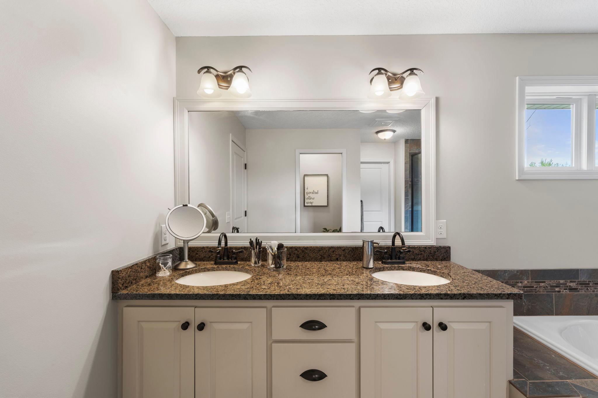 3121 Wild Flower Trail