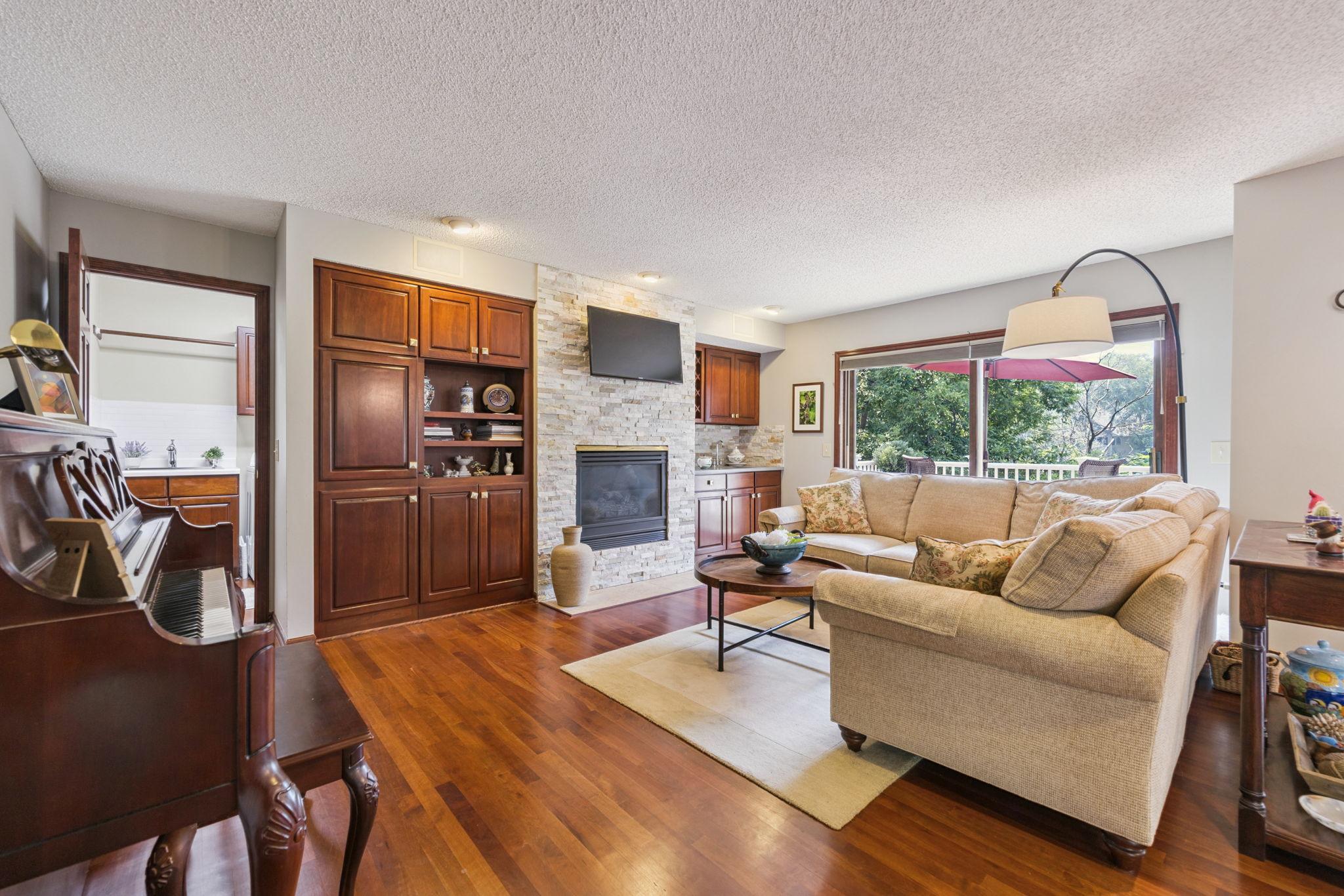 8216 Norman Creek Trail