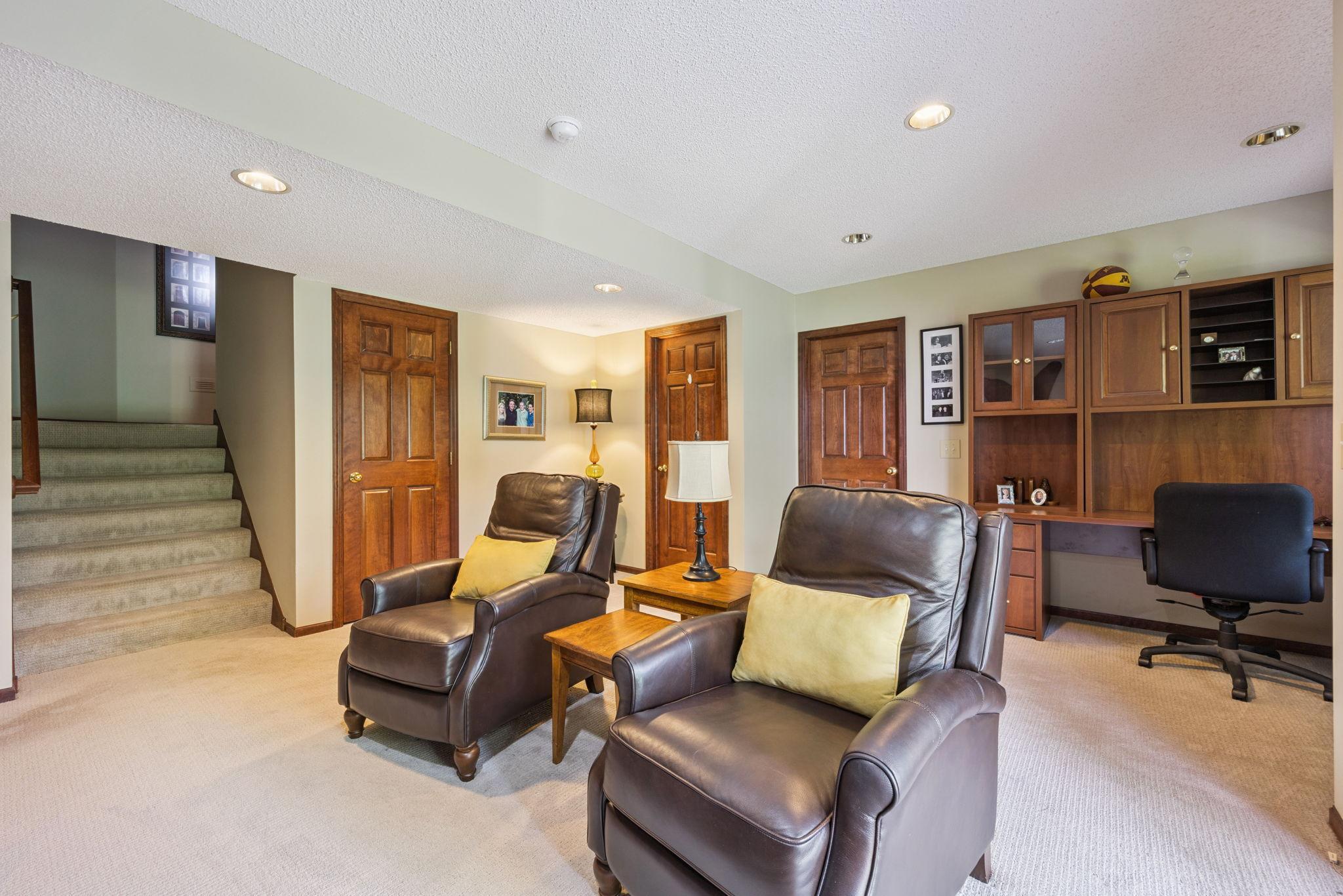 8216 Norman Creek Trail