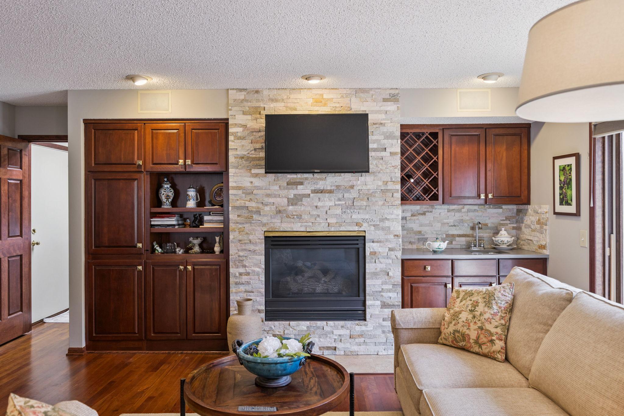 8216 Norman Creek Trail