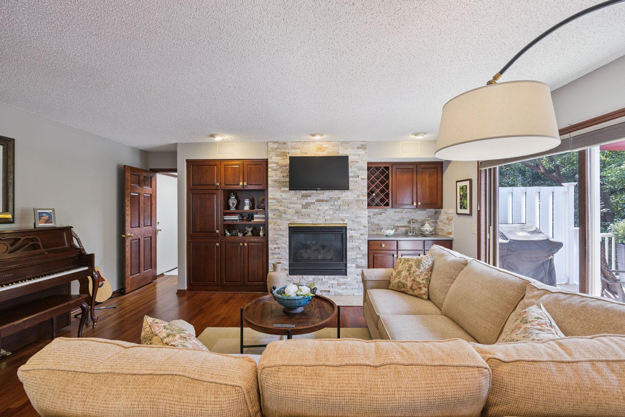 8216 Norman Creek Trail