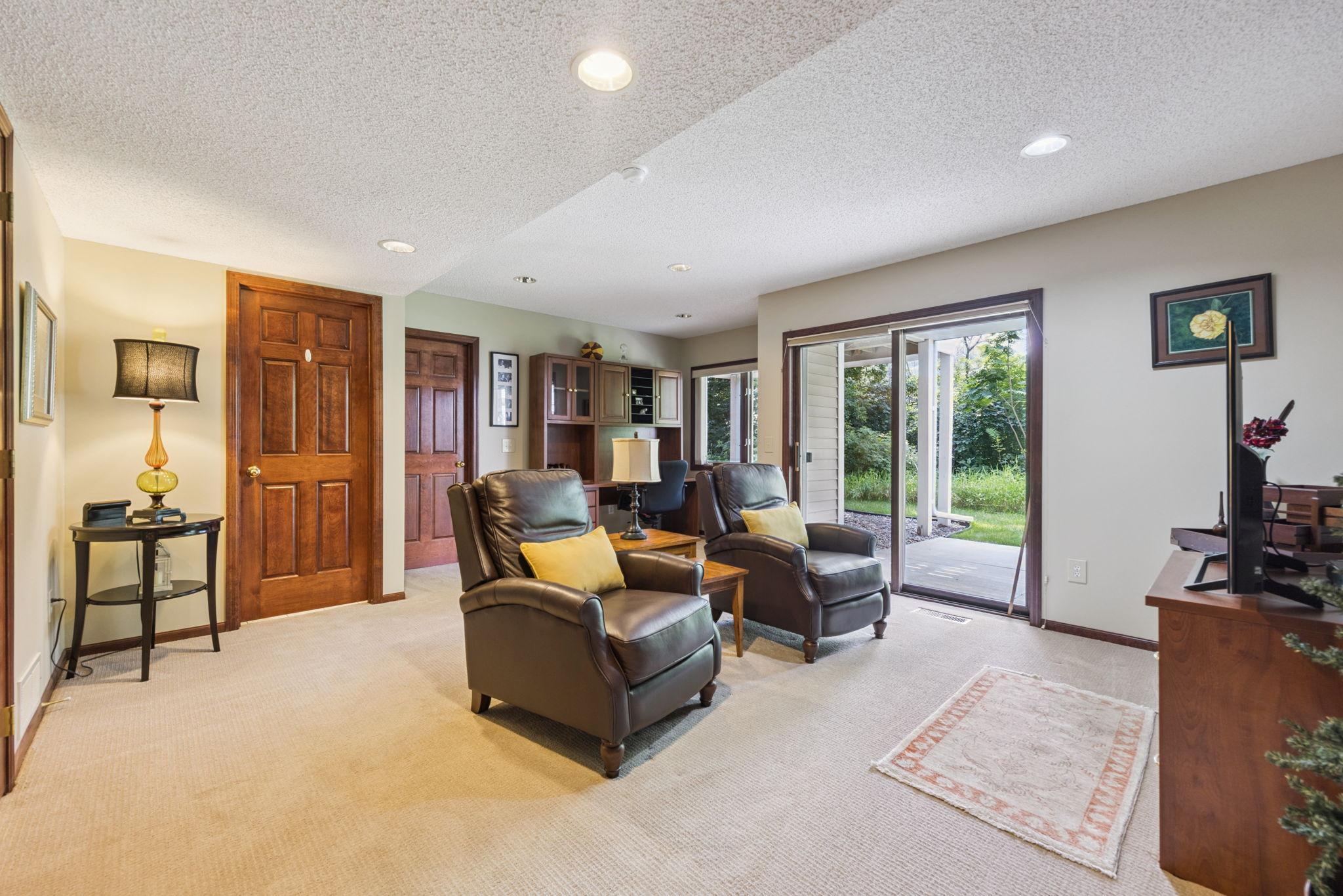 8216 Norman Creek Trail