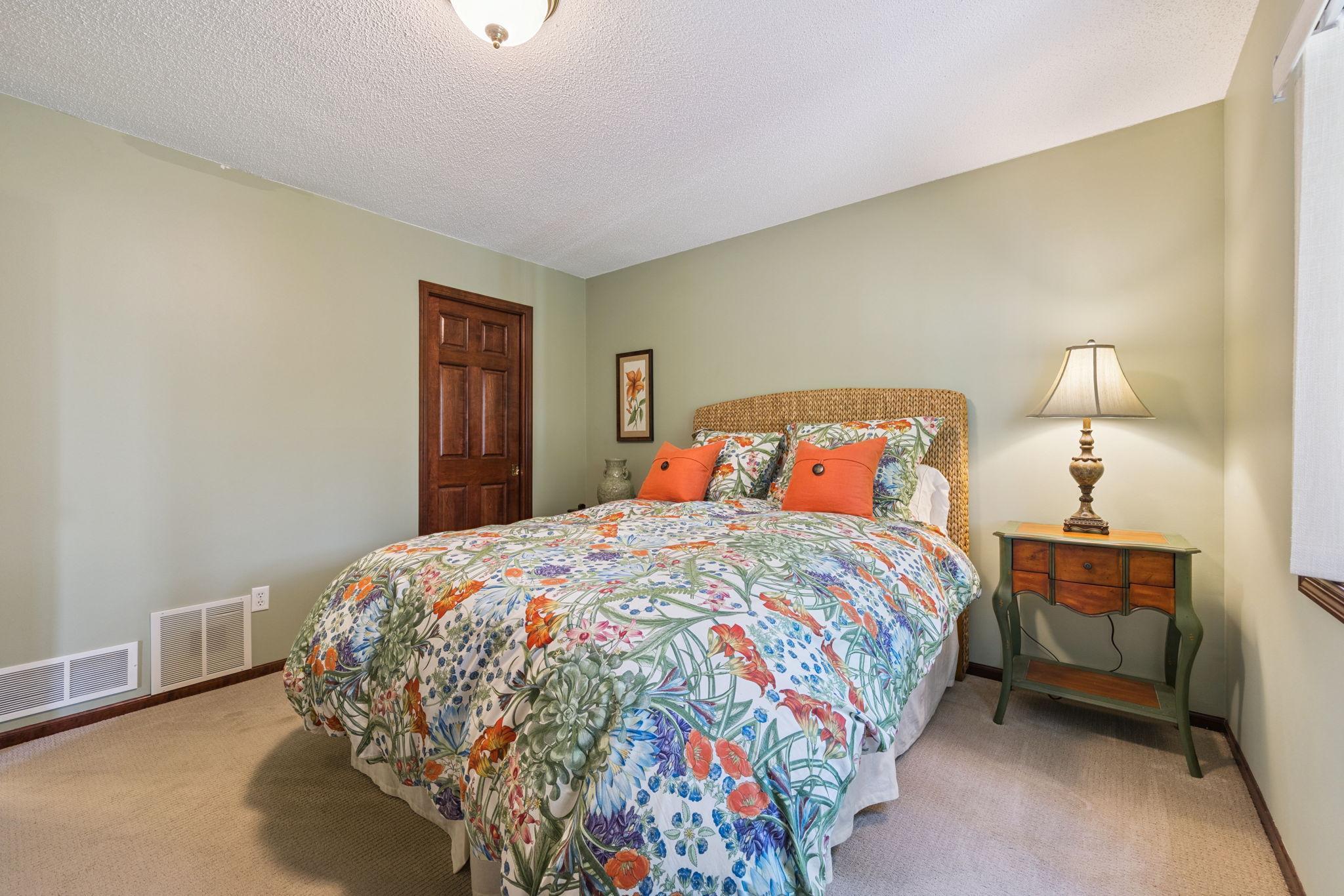 8216 Norman Creek Trail