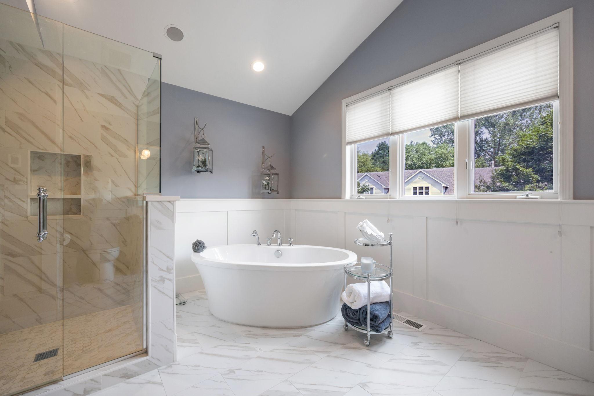 8216 Norman Creek Trail