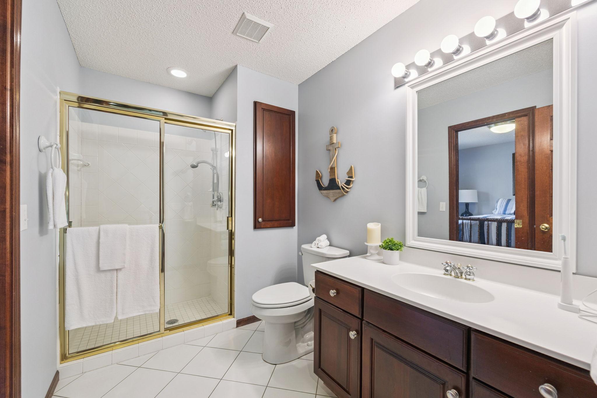 8216 Norman Creek Trail