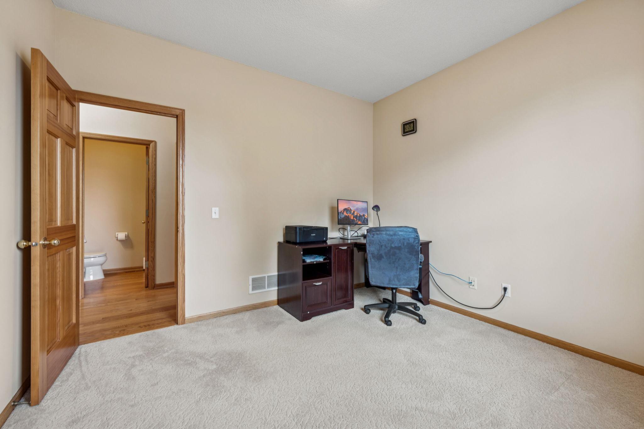 6626 Kimberly Lane N
