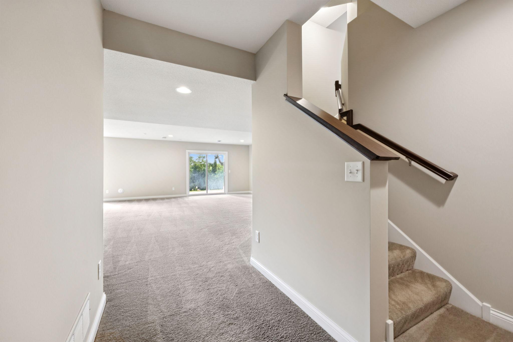 5115 Kimberly Lane N