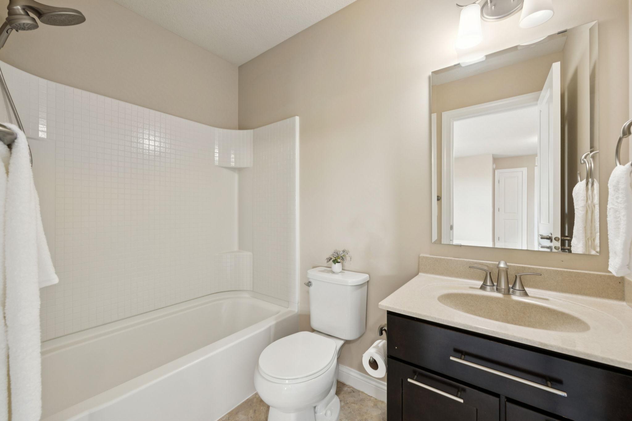 5115 Kimberly Lane N